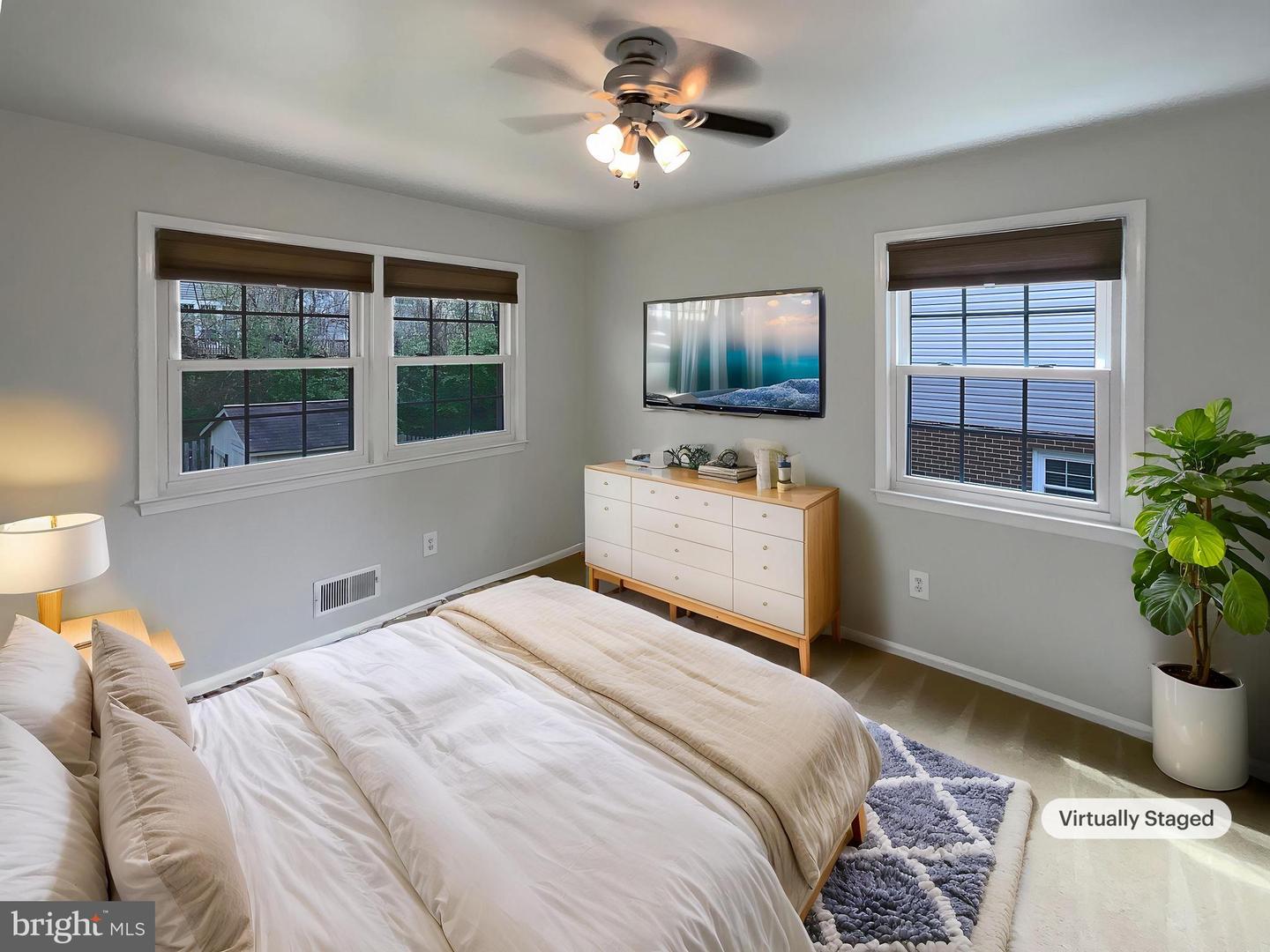 4987 DEQUINCEY DR, FAIRFAX, Virginia 22032, 4 Bedrooms Bedrooms, ,3 BathroomsBathrooms,Residential,For sale,4987 DEQUINCEY DR,VAFX2234148 MLS # VAFX2234148