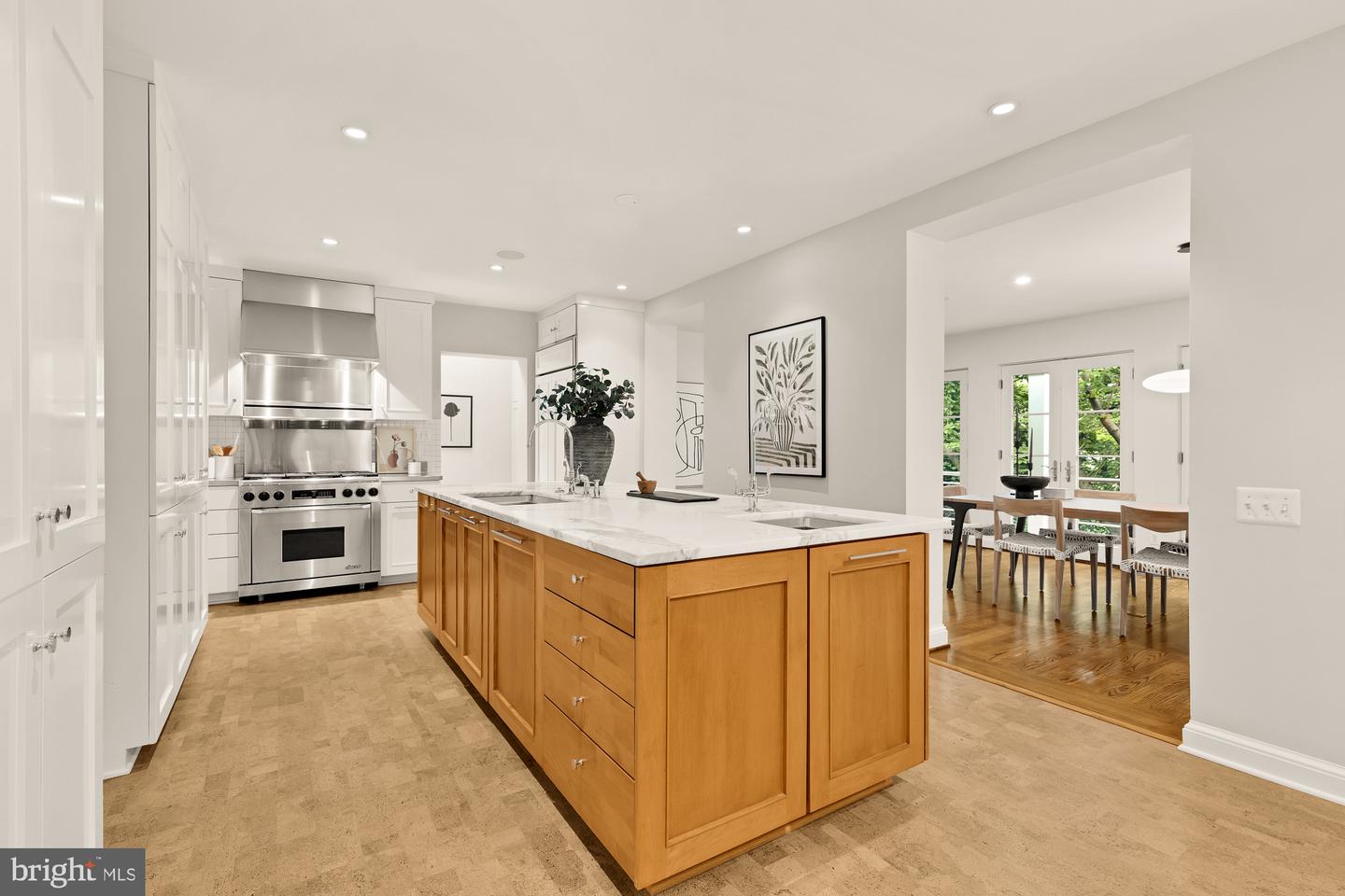 4320 LORCOM LN, ARLINGTON, Virginia 22207, 4 Bedrooms Bedrooms, ,2 BathroomsBathrooms,Residential,For sale,4320 LORCOM LN,VAAR2056350 MLS # VAAR2056350