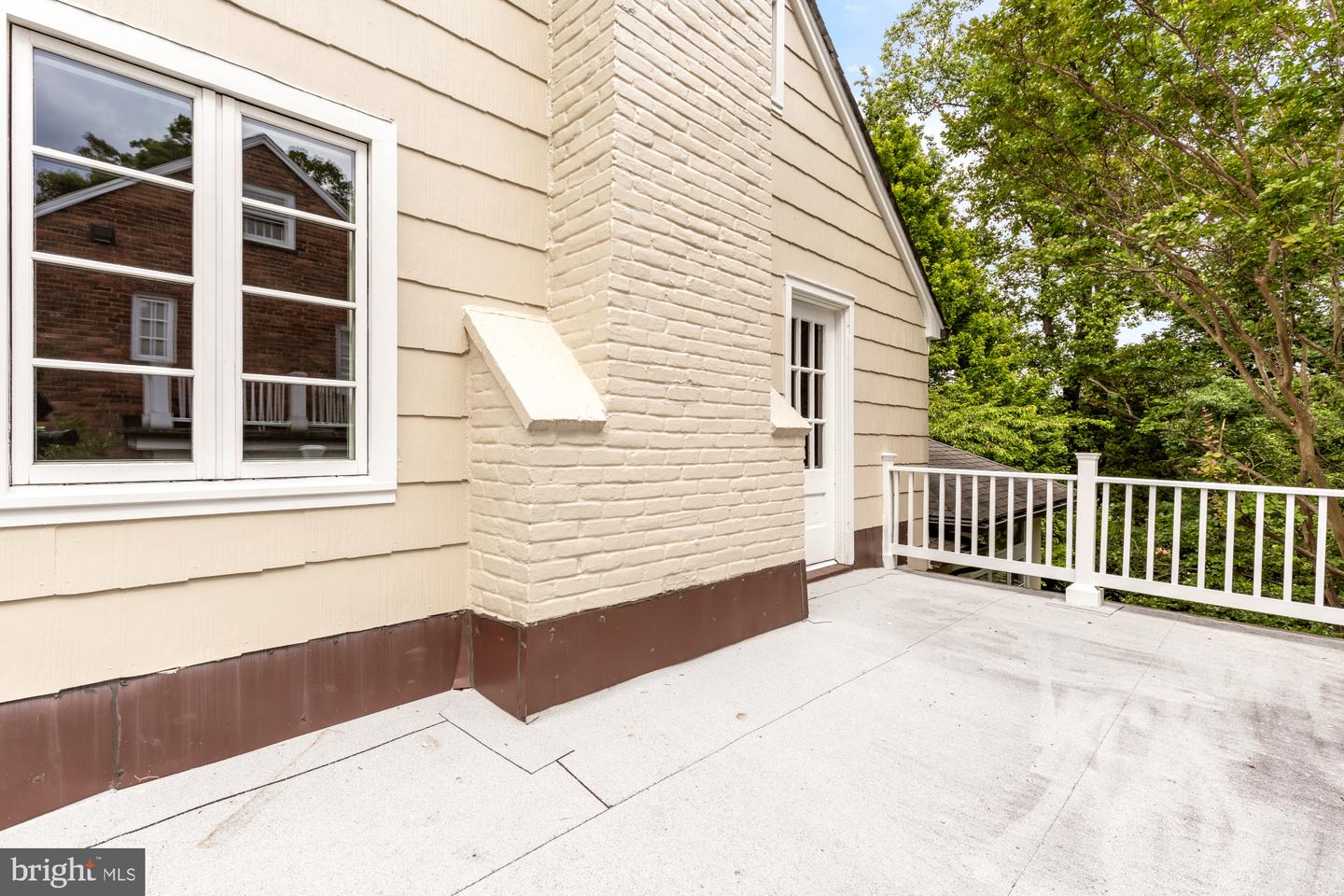 4320 LORCOM LN, ARLINGTON, Virginia 22207, 4 Bedrooms Bedrooms, ,2 BathroomsBathrooms,Residential,For sale,4320 LORCOM LN,VAAR2056350 MLS # VAAR2056350