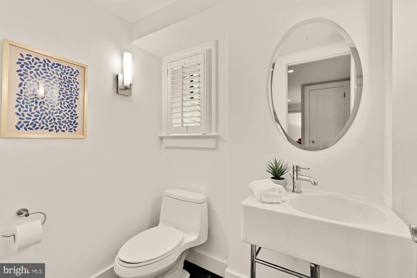 4320 LORCOM LN, ARLINGTON, Virginia 22207, 4 Bedrooms Bedrooms, ,2 BathroomsBathrooms,Residential,For sale,4320 LORCOM LN,VAAR2056350 MLS # VAAR2056350