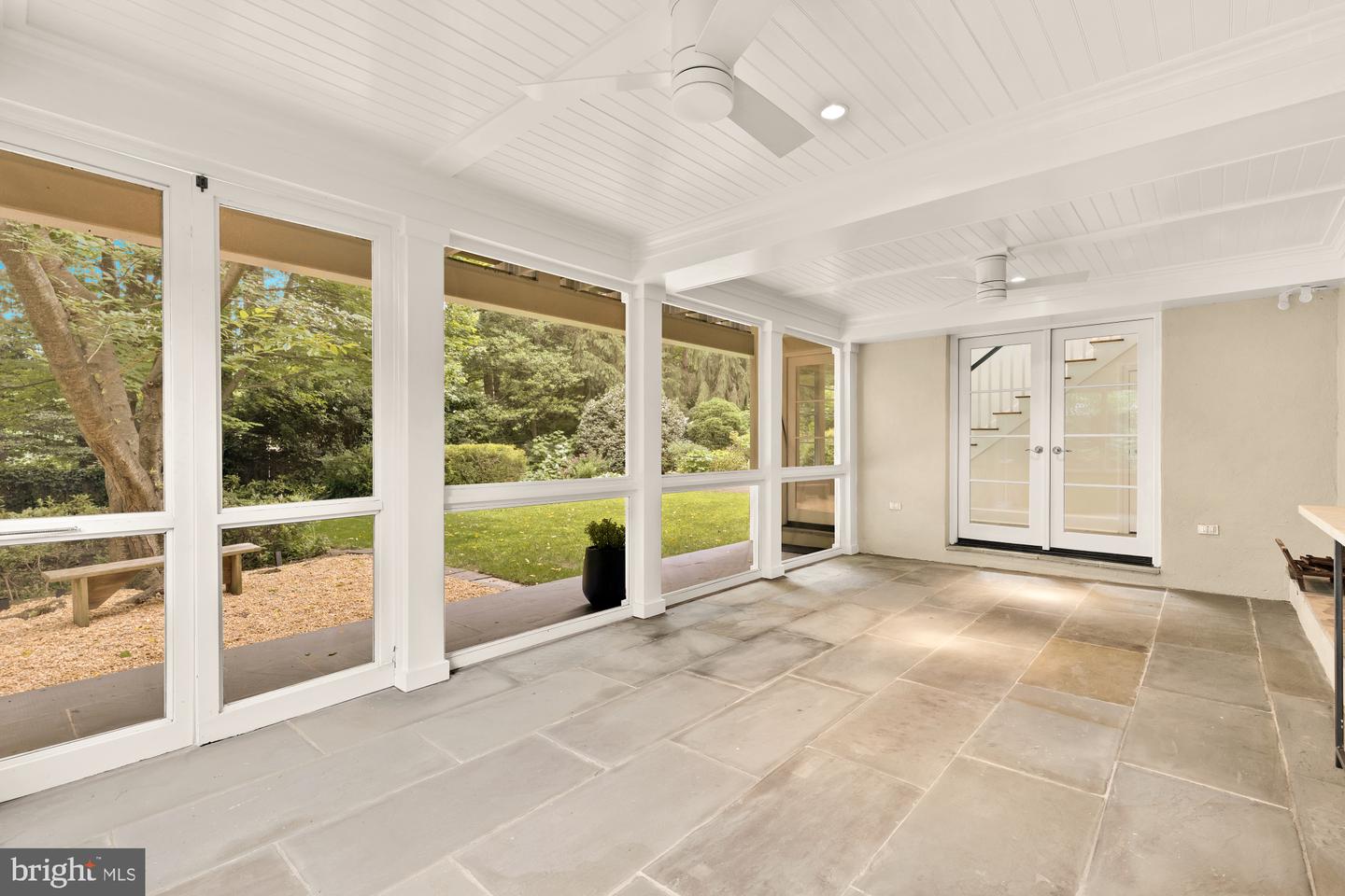 4320 LORCOM LN, ARLINGTON, Virginia 22207, 4 Bedrooms Bedrooms, ,2 BathroomsBathrooms,Residential,For sale,4320 LORCOM LN,VAAR2056350 MLS # VAAR2056350
