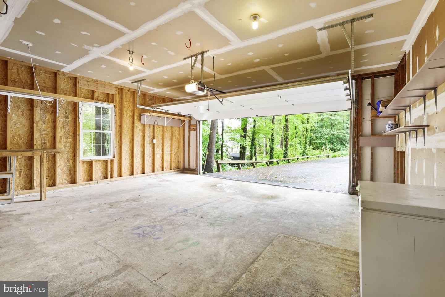 6507 TIBURON CT, SPRINGFIELD, Virginia 22152, 4 Bedrooms Bedrooms, ,2 BathroomsBathrooms,Residential,For sale,6507 TIBURON CT,VAFX2236506 MLS # VAFX2236506
