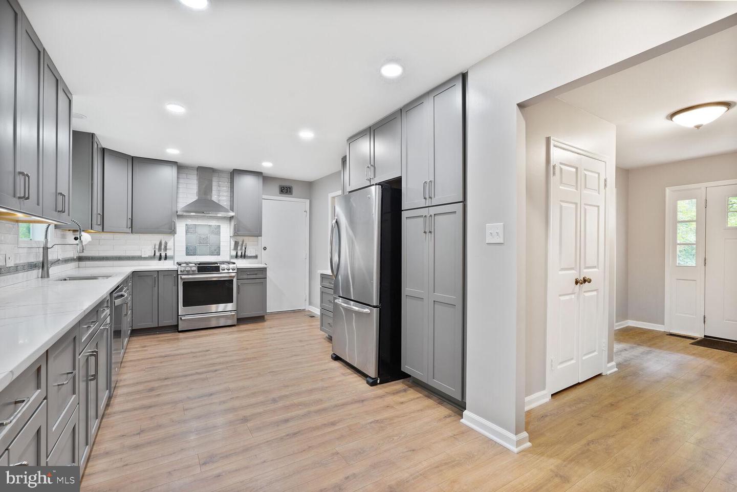 6507 TIBURON CT, SPRINGFIELD, Virginia 22152, 4 Bedrooms Bedrooms, ,2 BathroomsBathrooms,Residential,For sale,6507 TIBURON CT,VAFX2236506 MLS # VAFX2236506