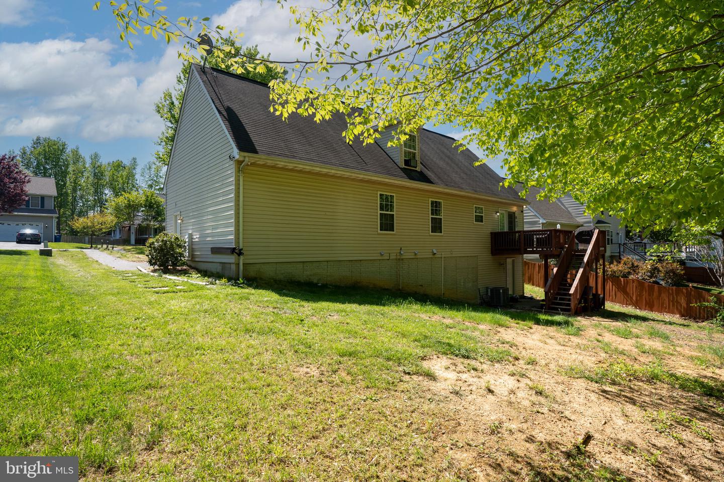 12107 KNIGHT CT, FREDERICKSBURG, Virginia 22407, 3 Bedrooms Bedrooms, ,3 BathroomsBathrooms,Residential,For sale,12107 KNIGHT CT,VASP2032580 MLS # VASP2032580