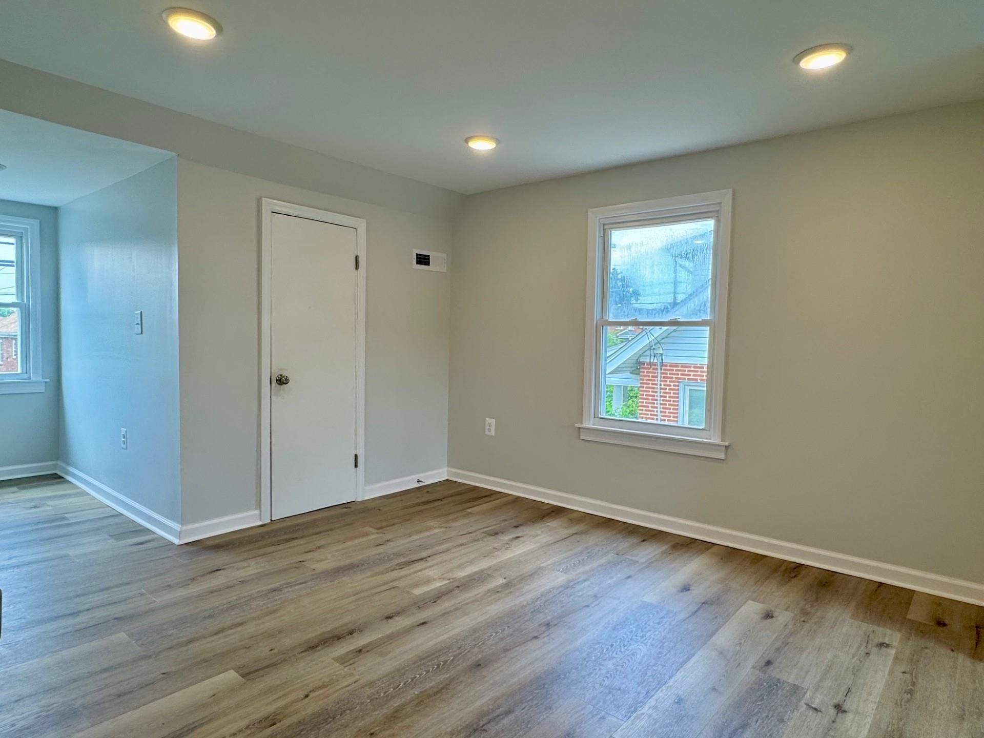 356 FLORENCE AVE, WAYNESBORO, Virginia 22980, 2 Bedrooms Bedrooms, ,1 BathroomBathrooms,Residential,356 FLORENCE AVE,665595 MLS # 665595