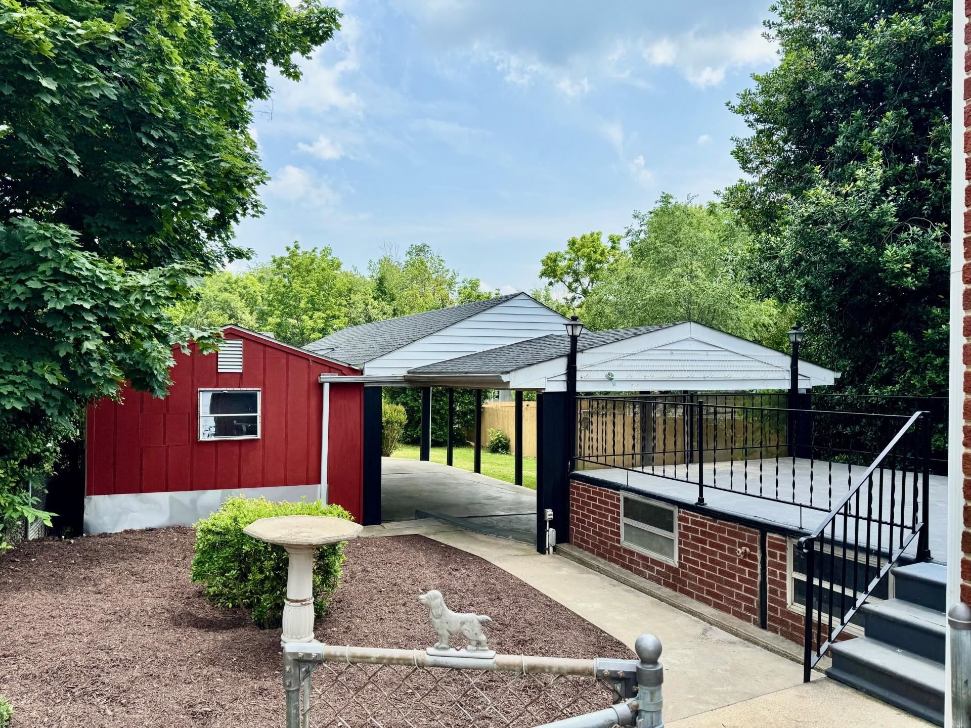 356 FLORENCE AVE, WAYNESBORO, Virginia 22980, 2 Bedrooms Bedrooms, ,1 BathroomBathrooms,Residential,356 FLORENCE AVE,665595 MLS # 665595