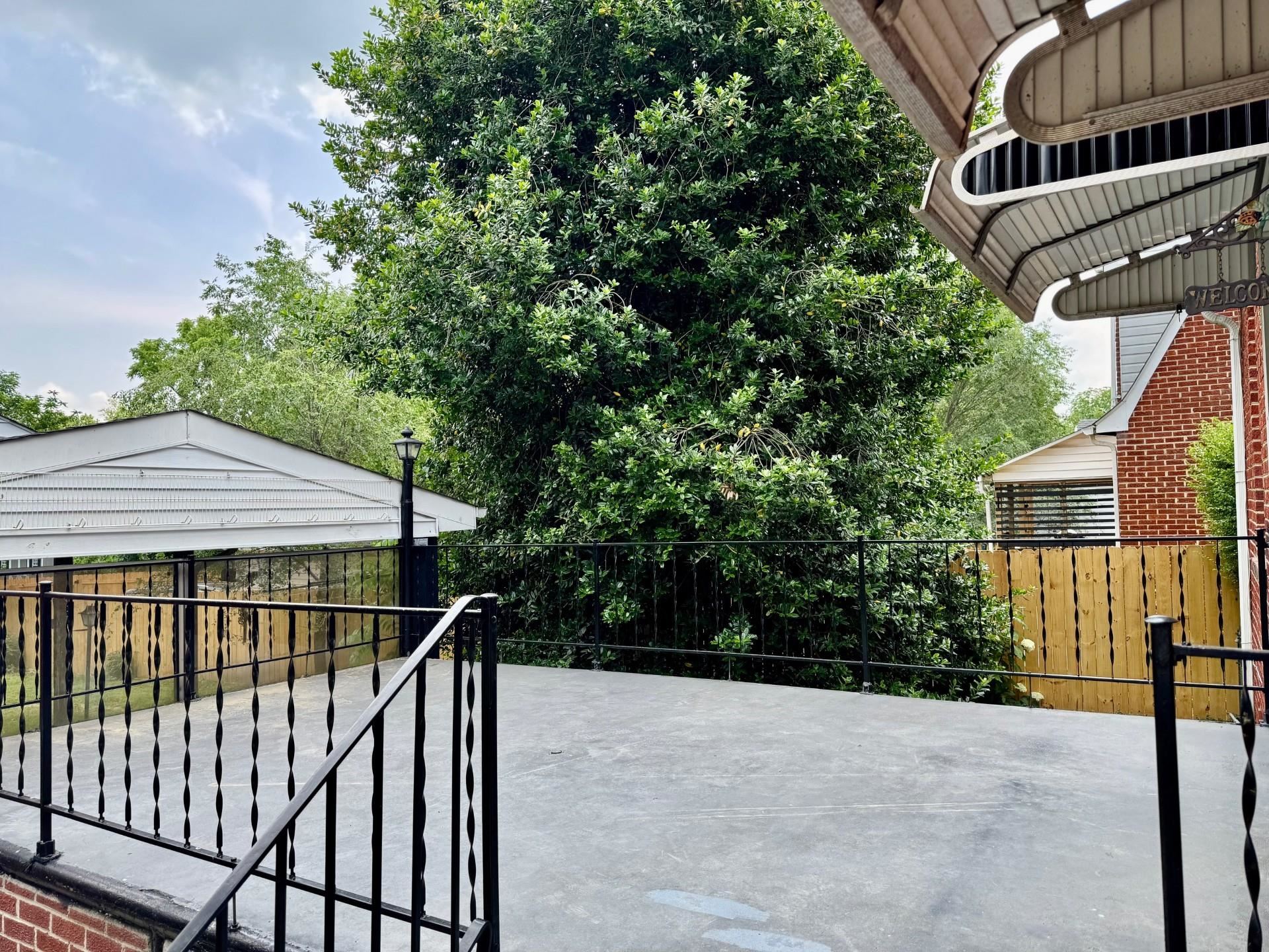 356 FLORENCE AVE, WAYNESBORO, Virginia 22980, 2 Bedrooms Bedrooms, ,1 BathroomBathrooms,Residential,356 FLORENCE AVE,665595 MLS # 665595