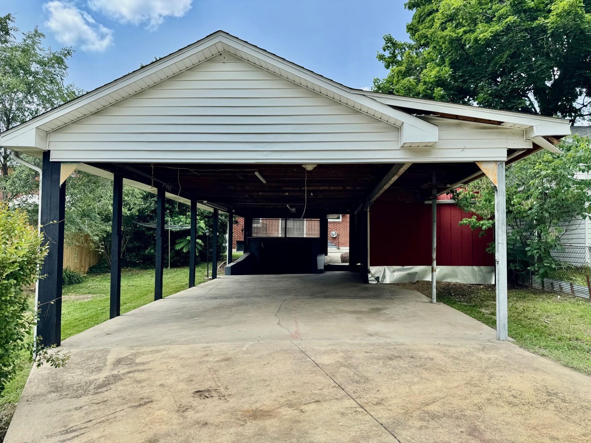 356 FLORENCE AVE, WAYNESBORO, Virginia 22980, 2 Bedrooms Bedrooms, ,1 BathroomBathrooms,Residential,356 FLORENCE AVE,665595 MLS # 665595