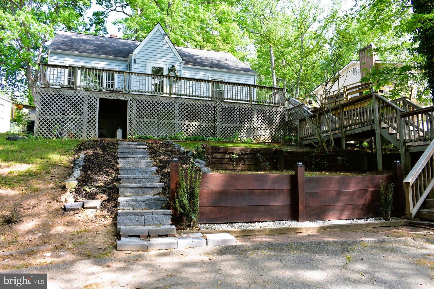 19127 WINDSOR RD, TRIANGLE, Virginia 22172, 4 Bedrooms Bedrooms, ,2 BathroomsBathrooms,Residential,For sale,19127 WINDSOR RD,VAPW2093656 MLS # VAPW2093656