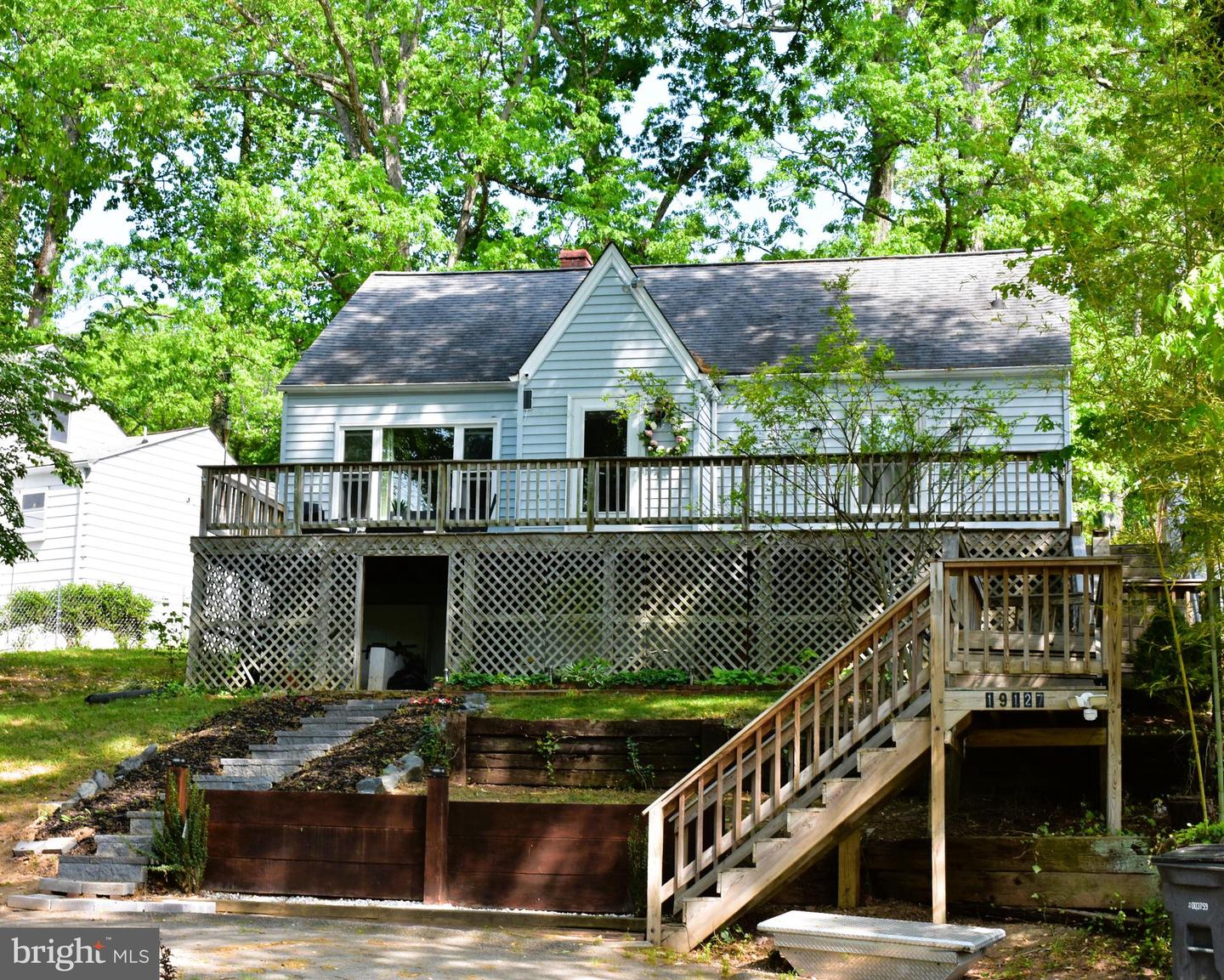 19127 WINDSOR RD, TRIANGLE, Virginia 22172, 4 Bedrooms Bedrooms, ,2 BathroomsBathrooms,Residential,For sale,19127 WINDSOR RD,VAPW2093656 MLS # VAPW2093656