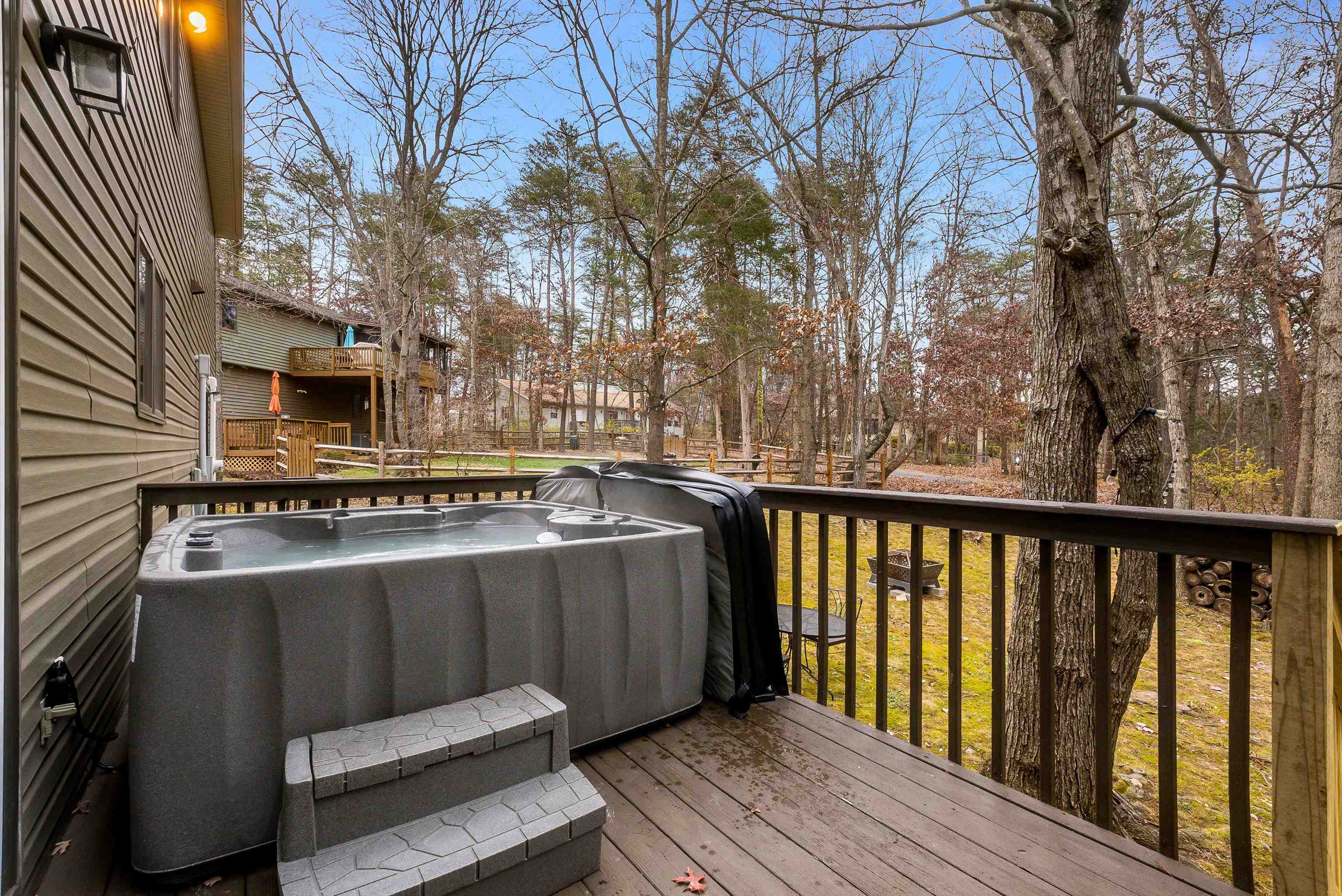 375 ALLEGHANY DR, MCGAHEYSVILLE, Virginia 22840, 3 Bedrooms Bedrooms, ,2 BathroomsBathrooms,Residential,375 ALLEGHANY DR,665604 MLS # 665604