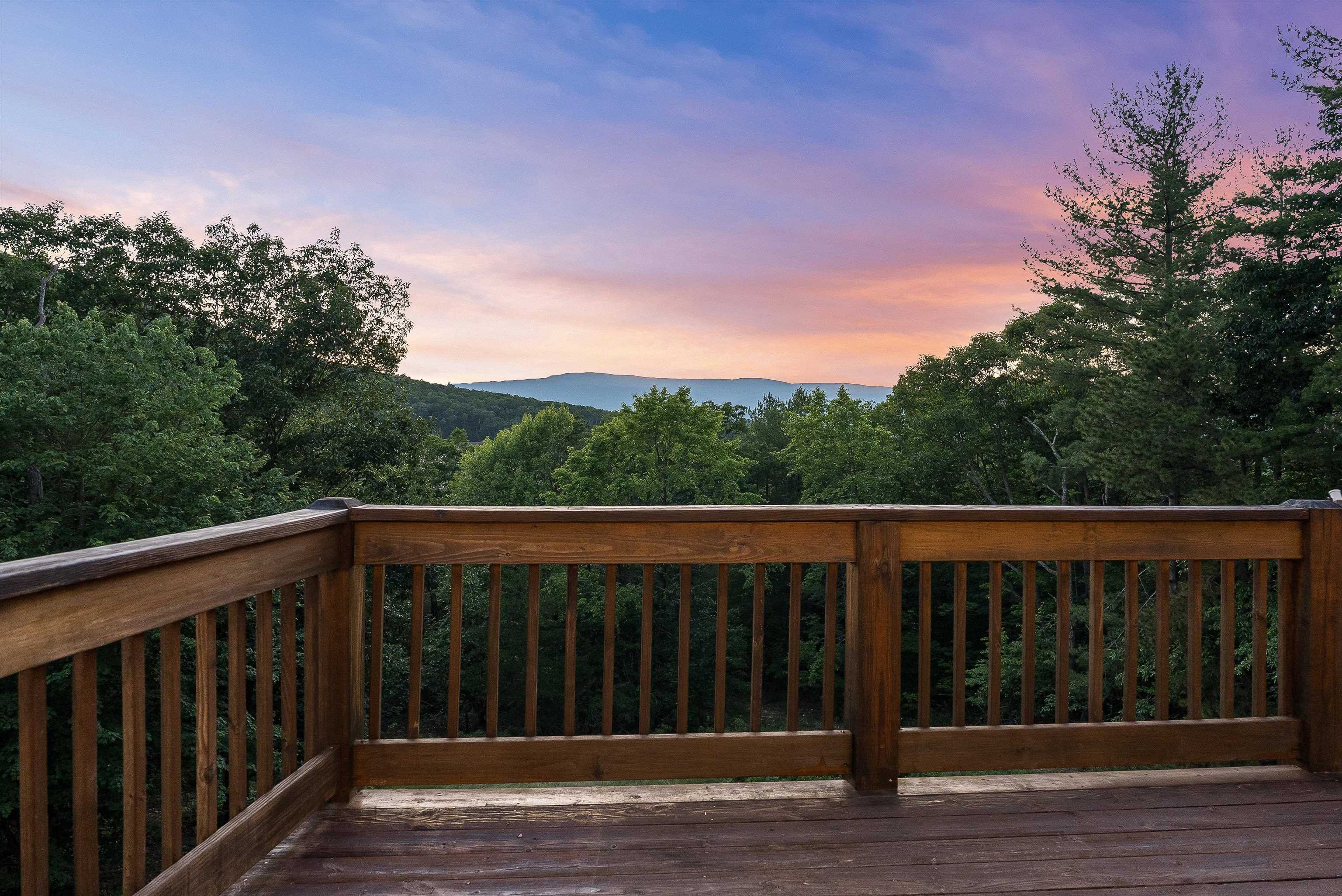415 KNOB RD, ELKTON, Virginia 22827, 5 Bedrooms Bedrooms, ,4 BathroomsBathrooms,Residential,415 KNOB RD,665614 MLS # 665614