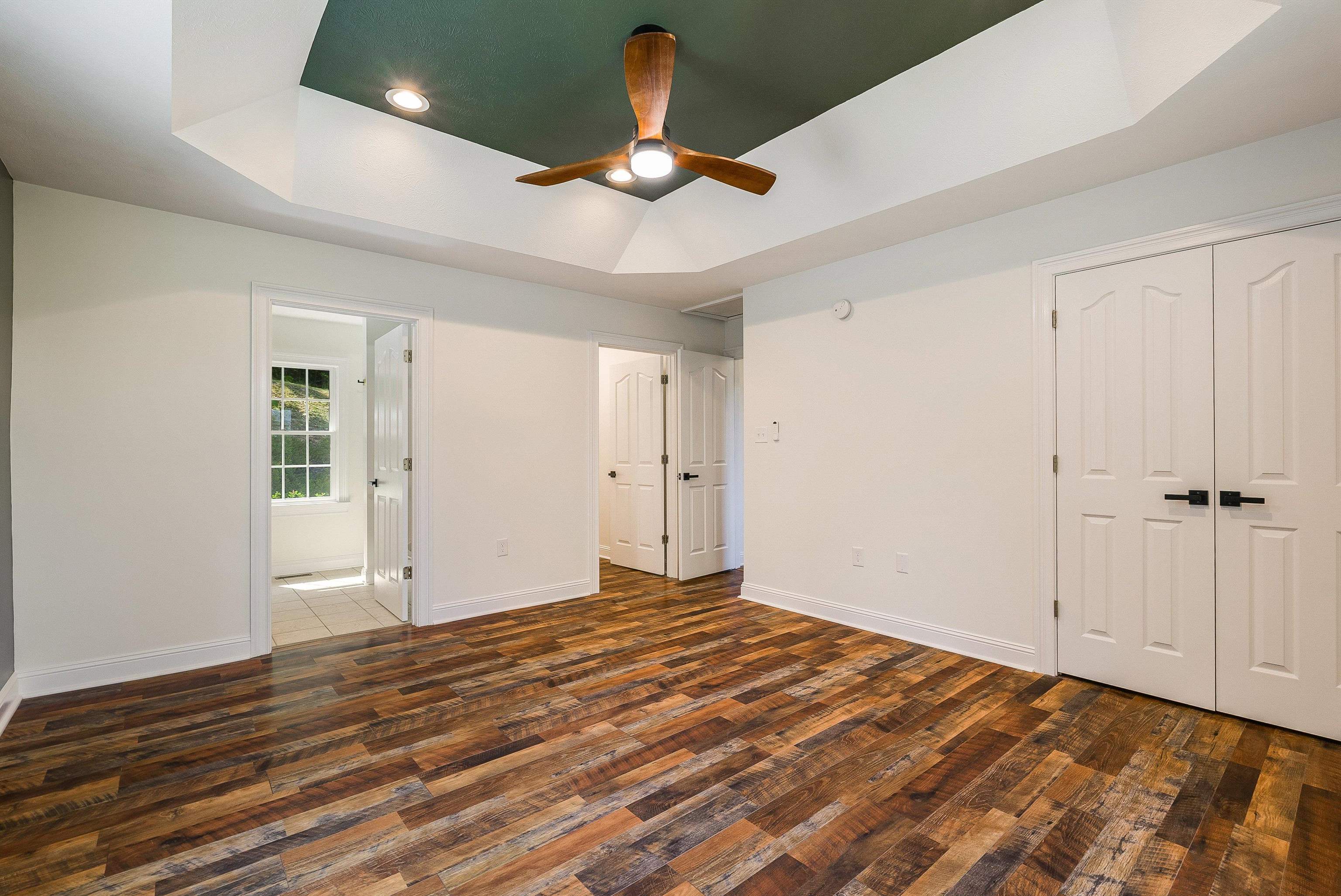 415 KNOB RD, ELKTON, Virginia 22827, 5 Bedrooms Bedrooms, ,4 BathroomsBathrooms,Residential,415 KNOB RD,665614 MLS # 665614