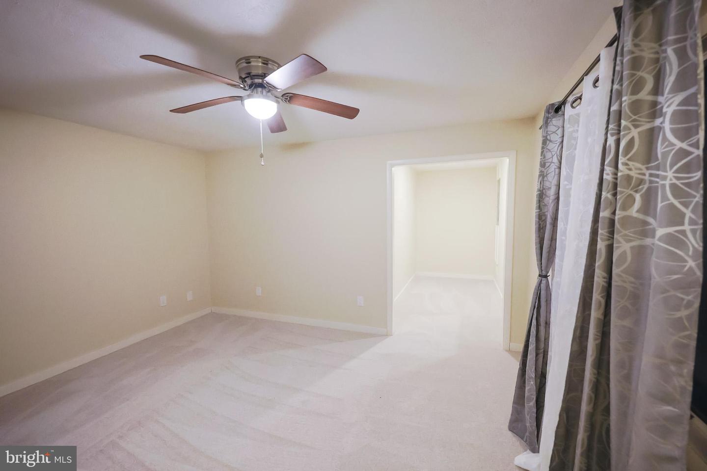 175 MOUNTAIN HEIGHTS RD, FRONT ROYAL, Virginia 22630, 2 Bedrooms Bedrooms, 9 Rooms Rooms,2 BathroomsBathrooms,Residential,For sale,175 MOUNTAIN HEIGHTS RD,VAWR2011142 MLS # VAWR2011142