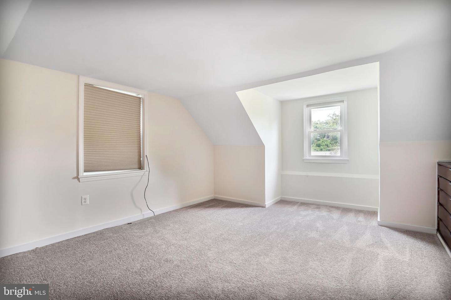 7110 COVENTRY RD, ALEXANDRIA, Virginia 22306, 4 Bedrooms Bedrooms, 11 Rooms Rooms,2 BathroomsBathrooms,Residential,For sale,7110 COVENTRY RD,VAFX2242572 MLS # VAFX2242572