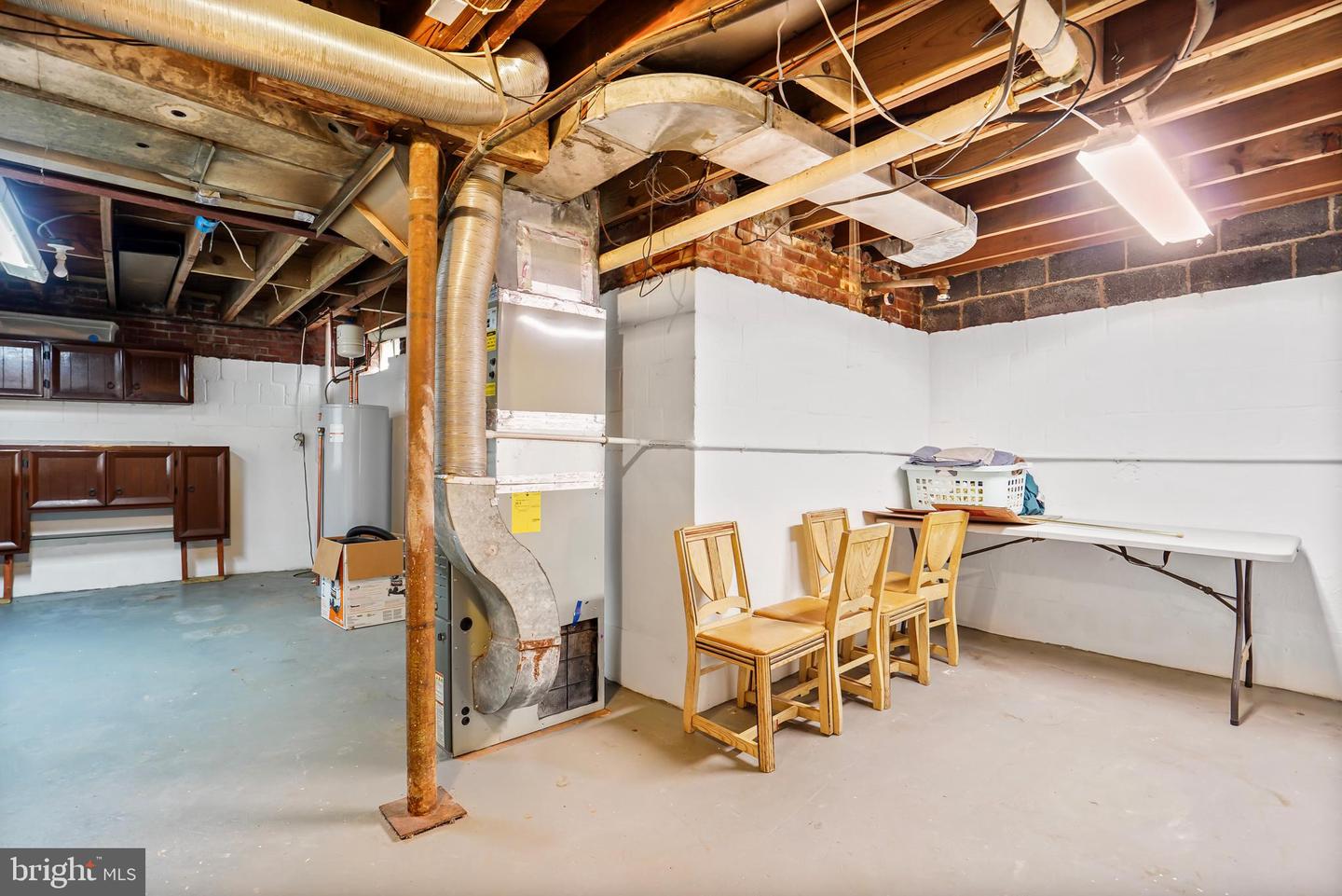 7110 COVENTRY RD, ALEXANDRIA, Virginia 22306, 4 Bedrooms Bedrooms, 11 Rooms Rooms,2 BathroomsBathrooms,Residential,For sale,7110 COVENTRY RD,VAFX2242572 MLS # VAFX2242572