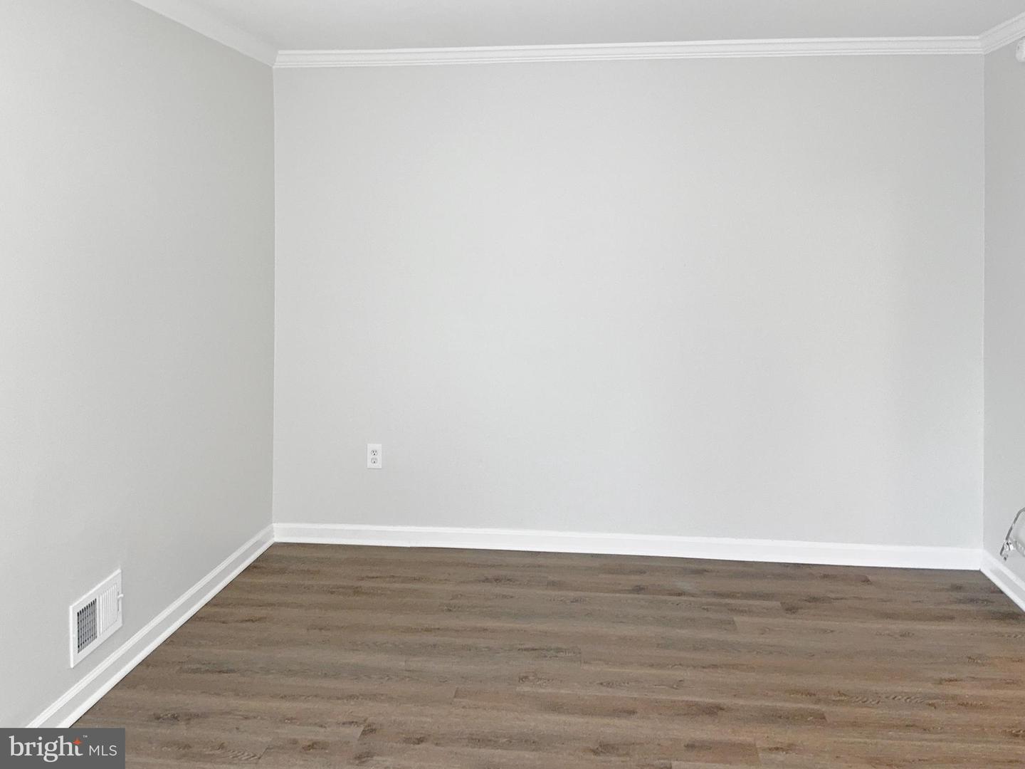 2341 MCCLELLAN CT, DUMFRIES, Virginia 22026, 3 Bedrooms Bedrooms, ,2 BathroomsBathrooms,Residential,For sale,2341 MCCLELLAN CT,VAPW2095330 MLS # VAPW2095330