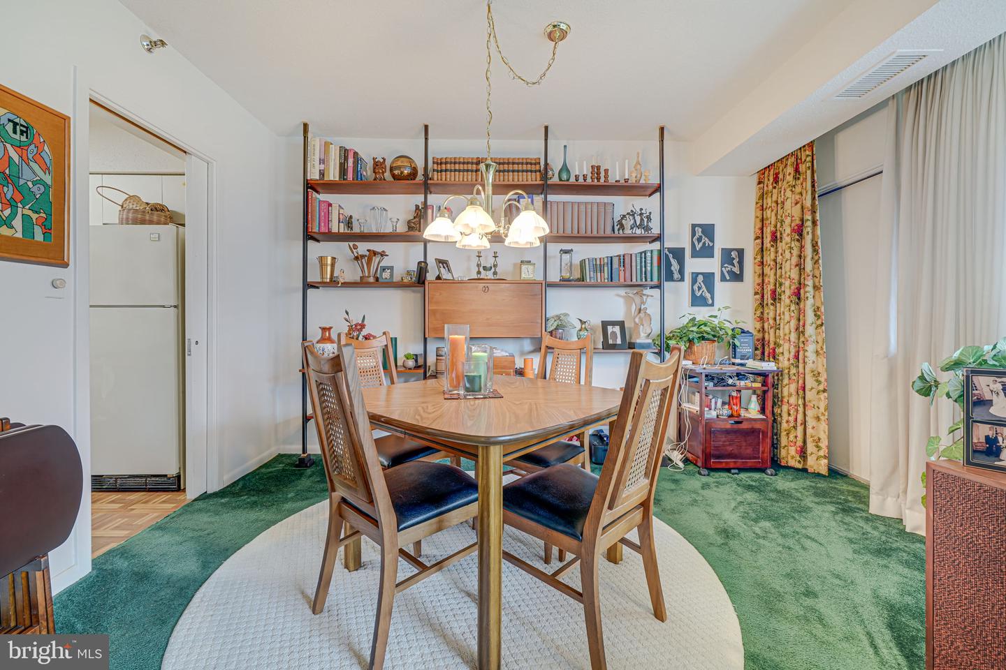 5501 SEMINARY RD #401S, FALLS CHURCH, Virginia 22041, 1 Bedroom Bedrooms, ,1 BathroomBathrooms,Residential,For sale,5501 SEMINARY RD #401S,VAFX2244418 MLS # VAFX2244418