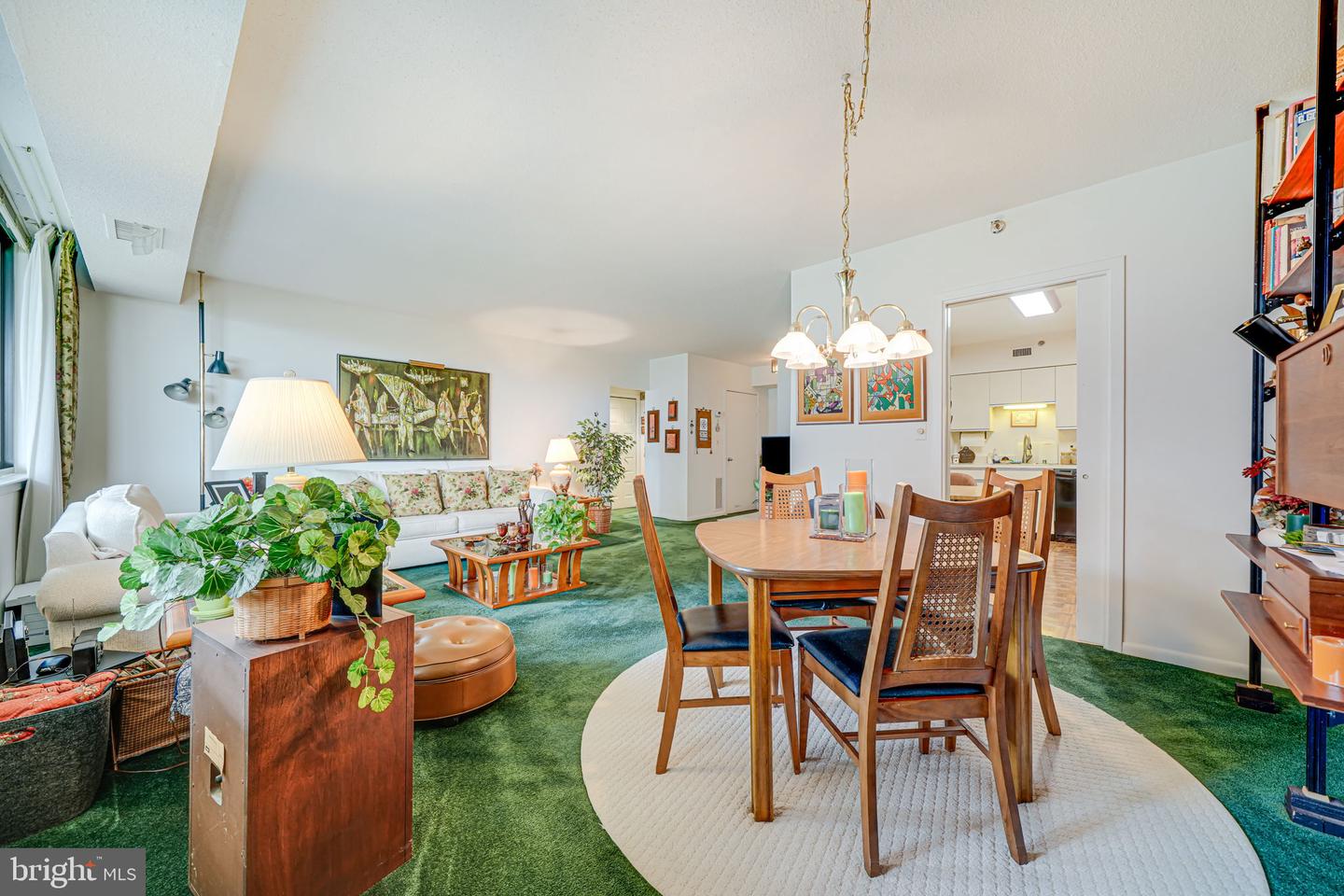 5501 SEMINARY RD #401S, FALLS CHURCH, Virginia 22041, 1 Bedroom Bedrooms, ,1 BathroomBathrooms,Residential,For sale,5501 SEMINARY RD #401S,VAFX2244418 MLS # VAFX2244418