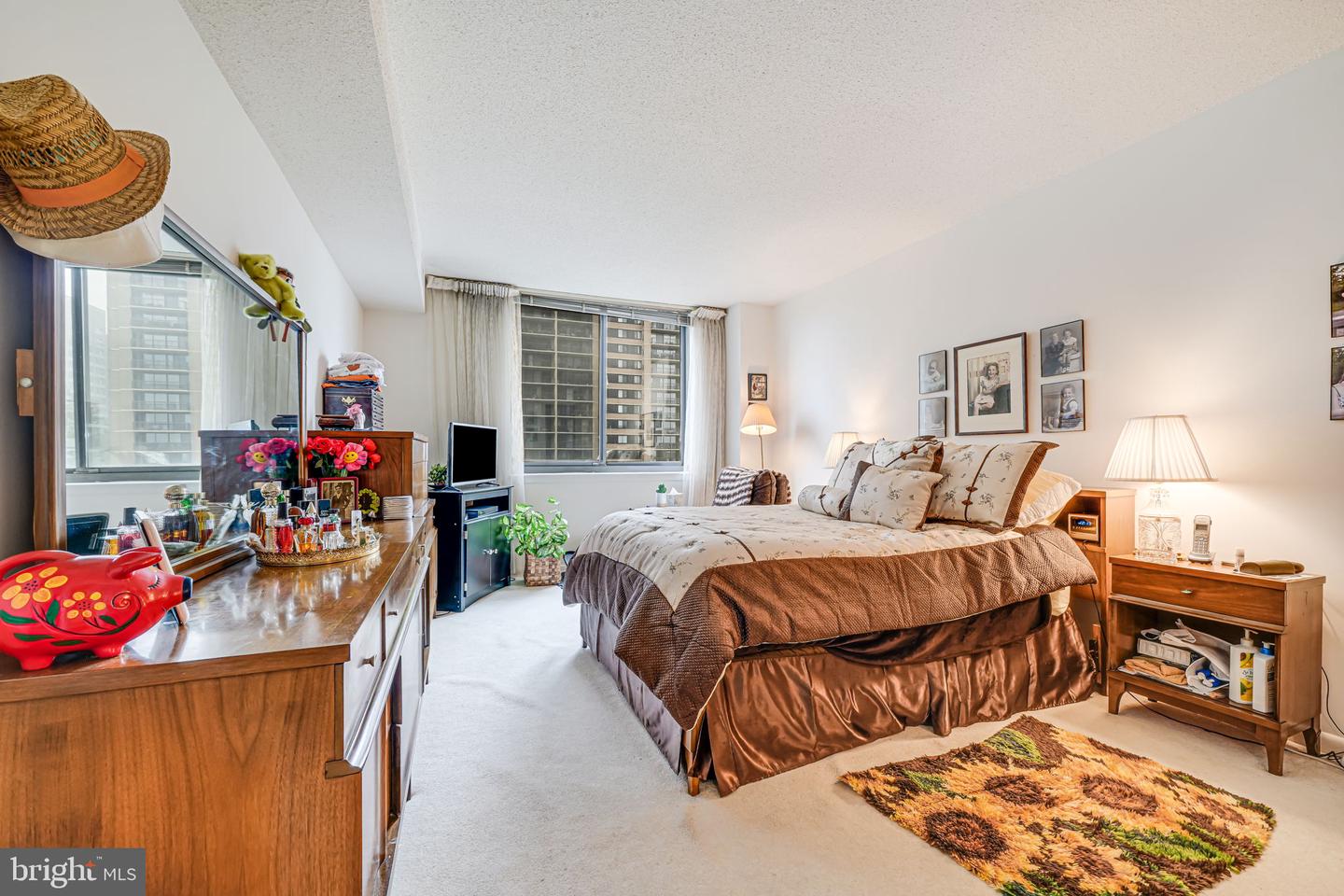 5501 SEMINARY RD #401S, FALLS CHURCH, Virginia 22041, 1 Bedroom Bedrooms, ,1 BathroomBathrooms,Residential,For sale,5501 SEMINARY RD #401S,VAFX2244418 MLS # VAFX2244418