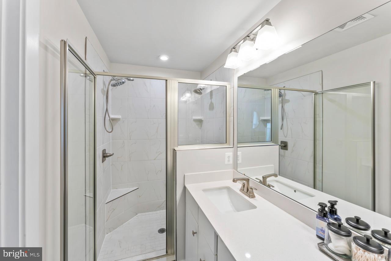 1691 DUNNINGTON PL, DUMFRIES, Virginia 22026, 3 Bedrooms Bedrooms, ,2 BathroomsBathrooms,Residential,For sale,1691 DUNNINGTON PL,VAPW2096010 MLS # VAPW2096010
