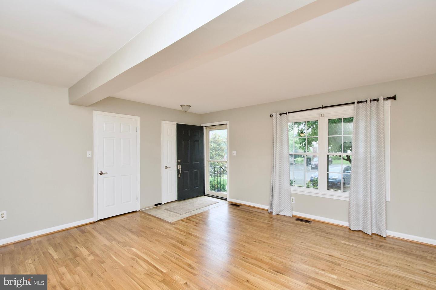 14984 CHEYENNE WAY, HAYMARKET, Virginia 20169, 4 Bedrooms Bedrooms, ,3 BathroomsBathrooms,Residential,For sale,14984 CHEYENNE WAY,VAPW2096170 MLS # VAPW2096170