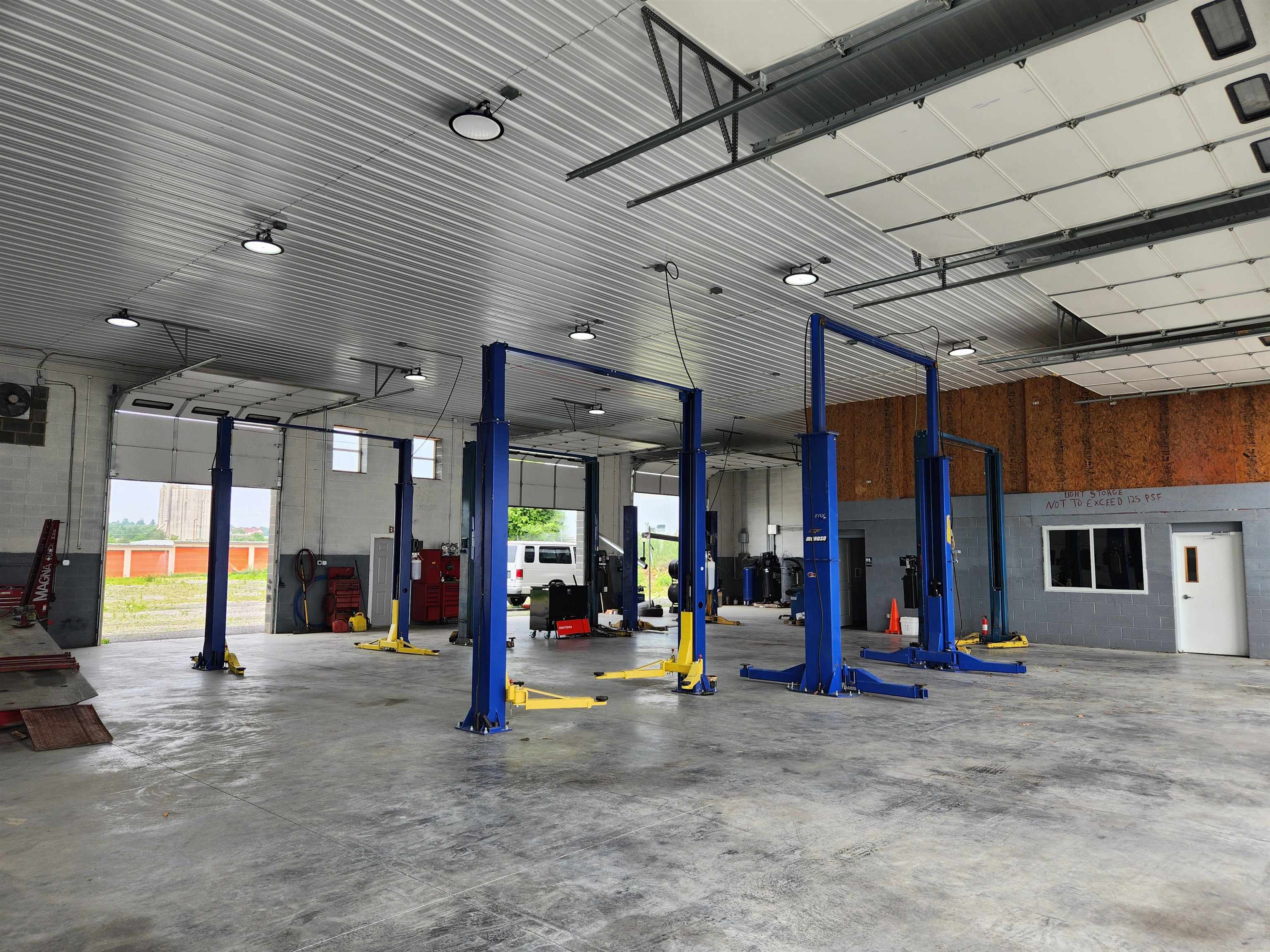 1207 N LIBERTY ST, HARRISONBURG, Virginia 22802, ,Commercial,1207 N LIBERTY ST,665615 MLS # 665615