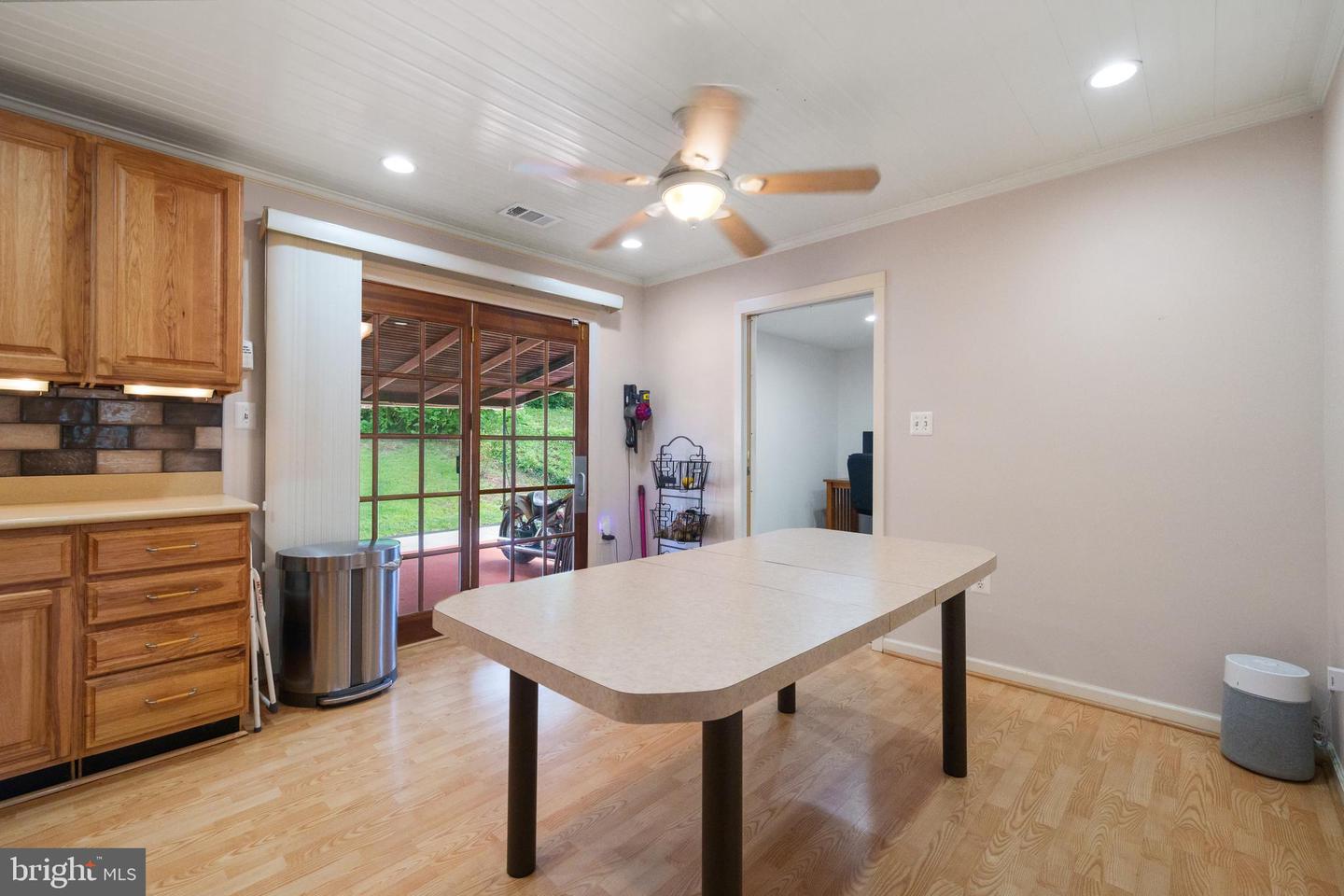 6117 ROSE HILL DR, ALEXANDRIA, Virginia 22310, 3 Bedrooms Bedrooms, ,2 BathroomsBathrooms,Residential,For sale,6117 ROSE HILL DR,VAFX2245698 MLS # VAFX2245698