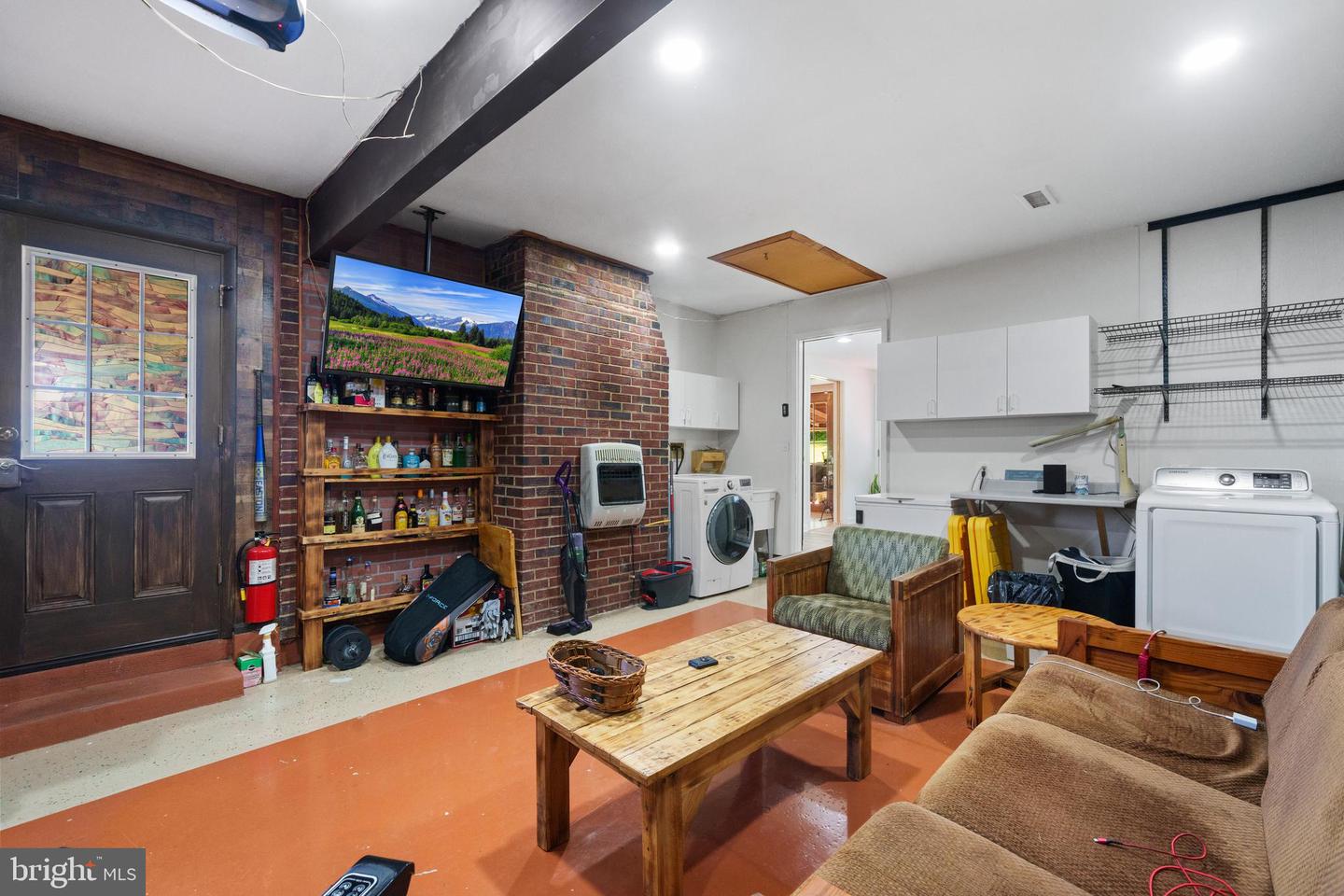 6117 ROSE HILL DR, ALEXANDRIA, Virginia 22310, 3 Bedrooms Bedrooms, ,2 BathroomsBathrooms,Residential,For sale,6117 ROSE HILL DR,VAFX2245698 MLS # VAFX2245698