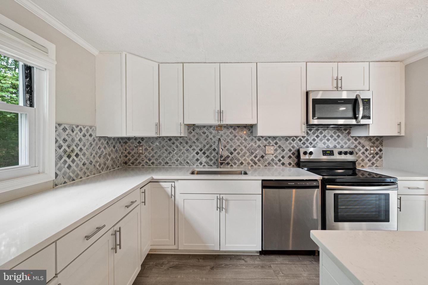 2236 COCQUINA DR, RESTON, Virginia 20191, 3 Bedrooms Bedrooms, ,2 BathroomsBathrooms,Residential,For sale,2236 COCQUINA DR,VAFX2245708 MLS # VAFX2245708