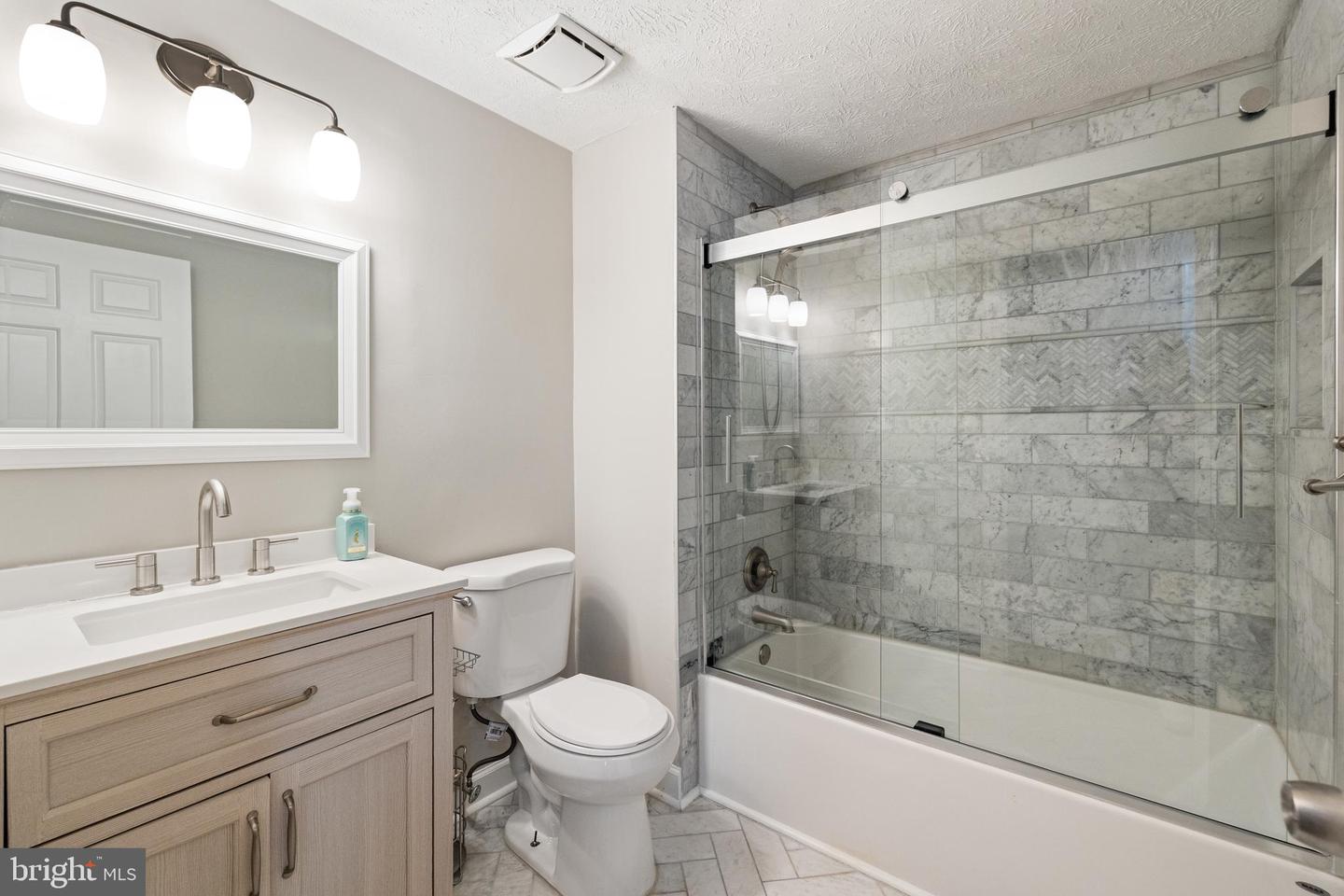 2236 COCQUINA DR, RESTON, Virginia 20191, 3 Bedrooms Bedrooms, ,2 BathroomsBathrooms,Residential,For sale,2236 COCQUINA DR,VAFX2245708 MLS # VAFX2245708