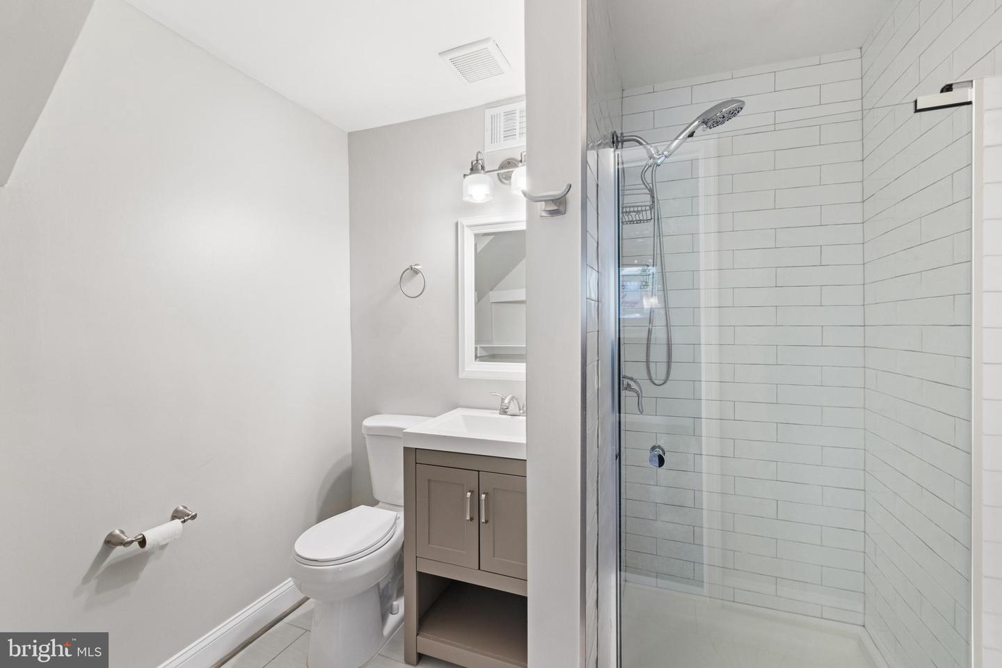 2236 COCQUINA DR, RESTON, Virginia 20191, 3 Bedrooms Bedrooms, ,2 BathroomsBathrooms,Residential,For sale,2236 COCQUINA DR,VAFX2245708 MLS # VAFX2245708