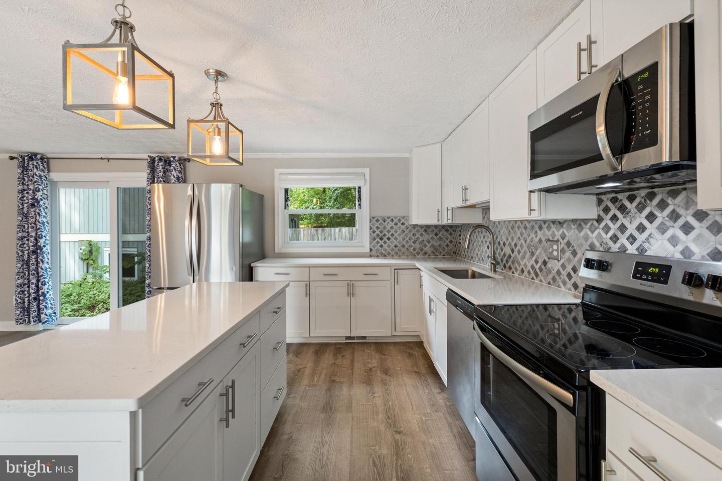 2236 COCQUINA DR, RESTON, Virginia 20191, 3 Bedrooms Bedrooms, ,2 BathroomsBathrooms,Residential,For sale,2236 COCQUINA DR,VAFX2245708 MLS # VAFX2245708