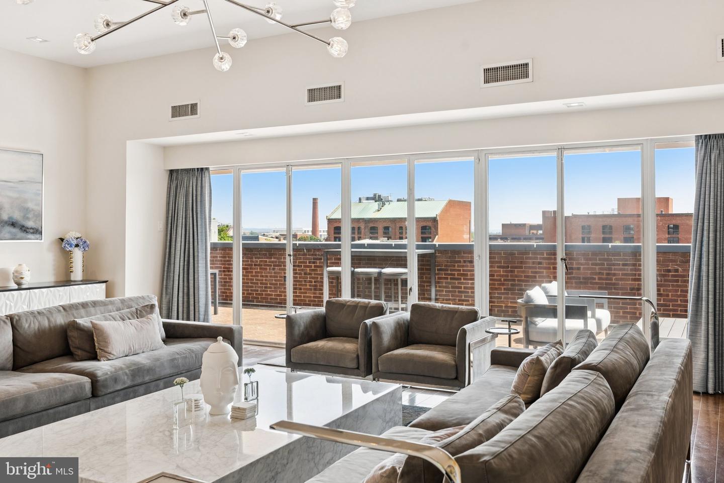 3251 PROSPECT ST NW #402, WASHINGTON, District Of Columbia 20007, 5 Bedrooms Bedrooms, ,4 BathroomsBathrooms,Residential,For sale,3251 PROSPECT ST NW #402,DCDC2204594 MLS # DCDC2204594