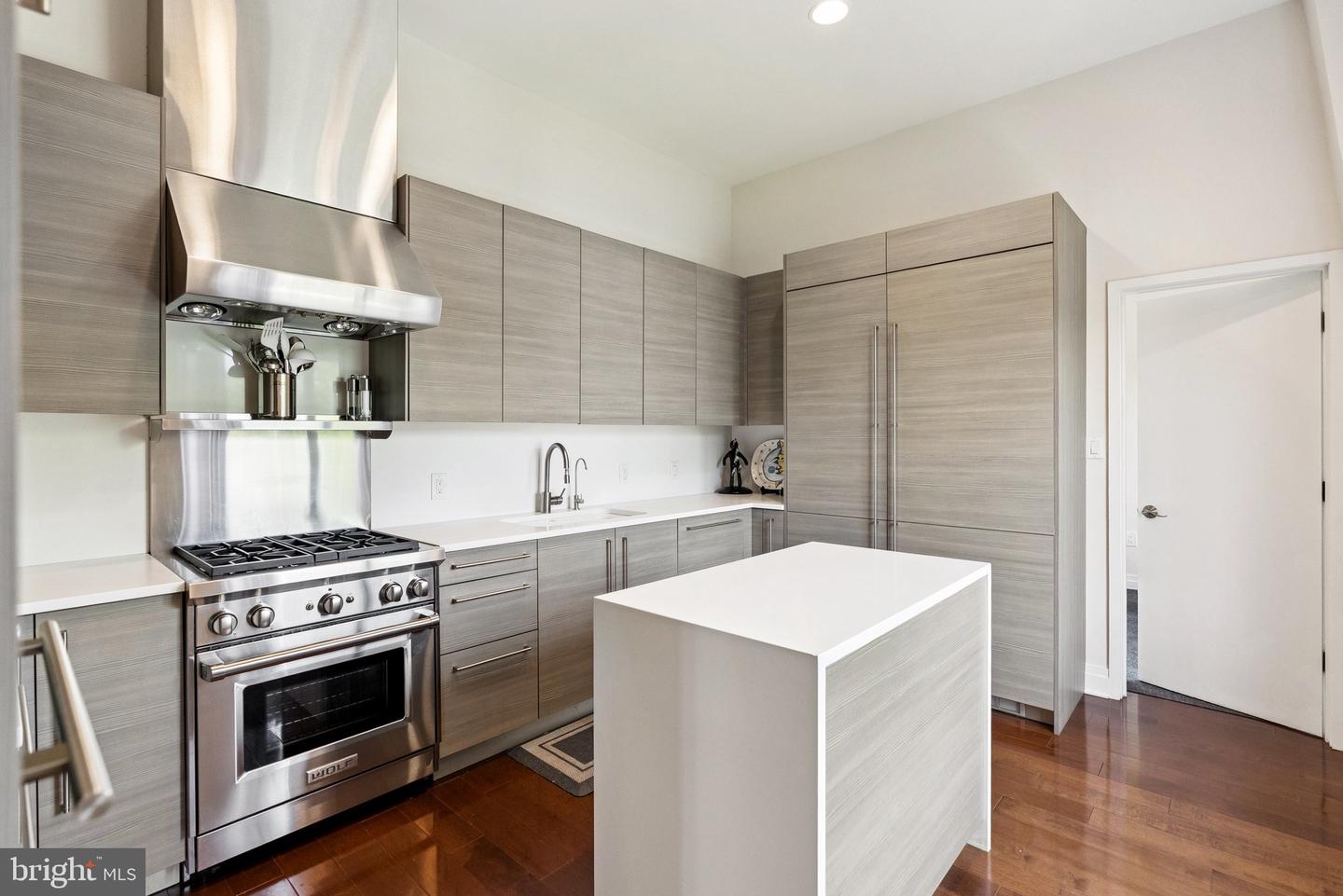 3251 PROSPECT ST NW #402, WASHINGTON, District Of Columbia 20007, 5 Bedrooms Bedrooms, ,4 BathroomsBathrooms,Residential,For sale,3251 PROSPECT ST NW #402,DCDC2204594 MLS # DCDC2204594