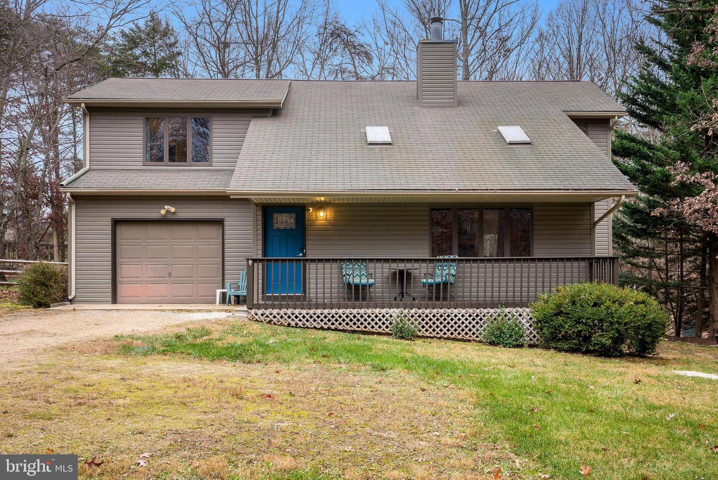 375 ALLEGHANY DR, MCGAHEYSVILLE, Virginia 22840, 3 Bedrooms Bedrooms, 9 Rooms Rooms,2 BathroomsBathrooms,Residential,For sale,375 ALLEGHANY DR,VARO2002372 MLS # VARO2002372
