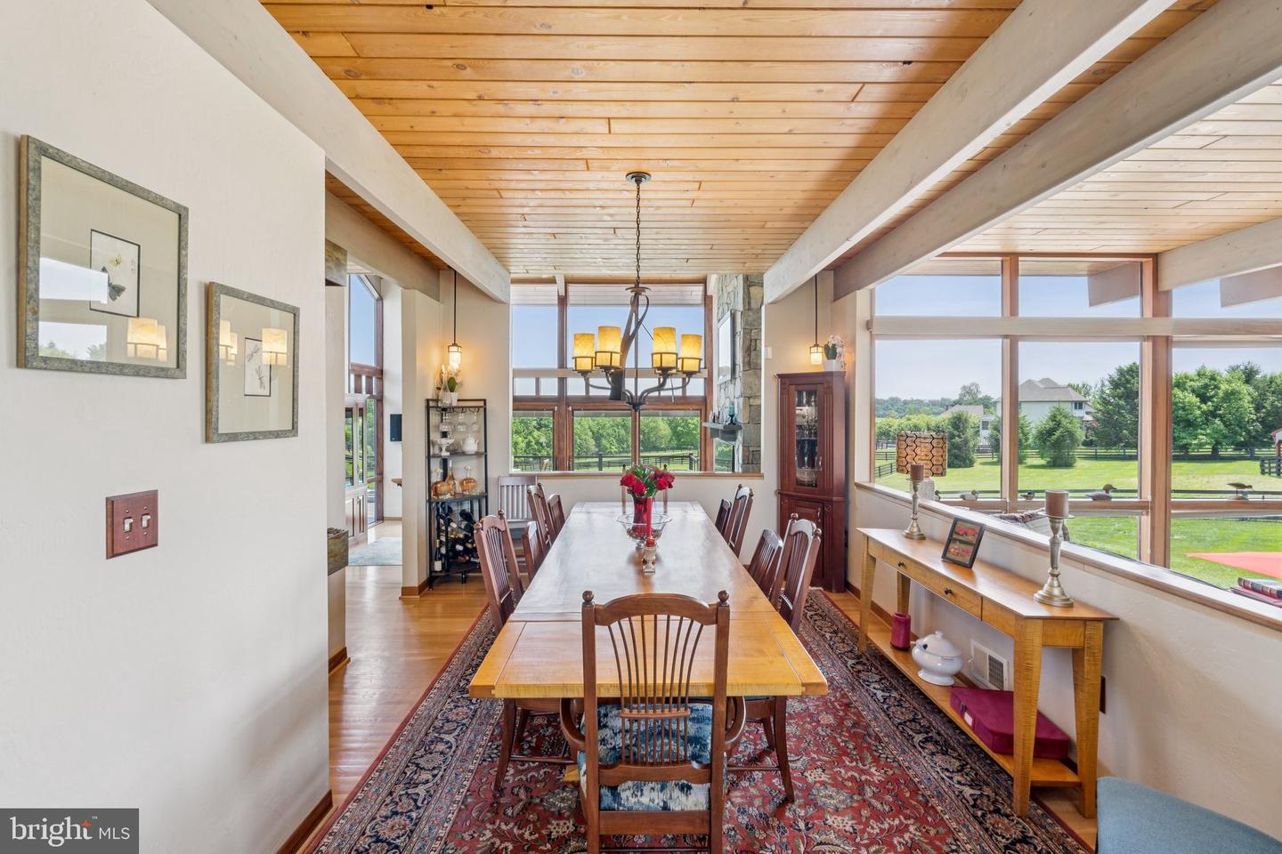 15724 TRAPSHIRE CT, WATERFORD, Virginia 20197, 4 Bedrooms Bedrooms, ,3 BathroomsBathrooms,Residential,For sale,15724 TRAPSHIRE CT,VALO2099134 MLS # VALO2099134