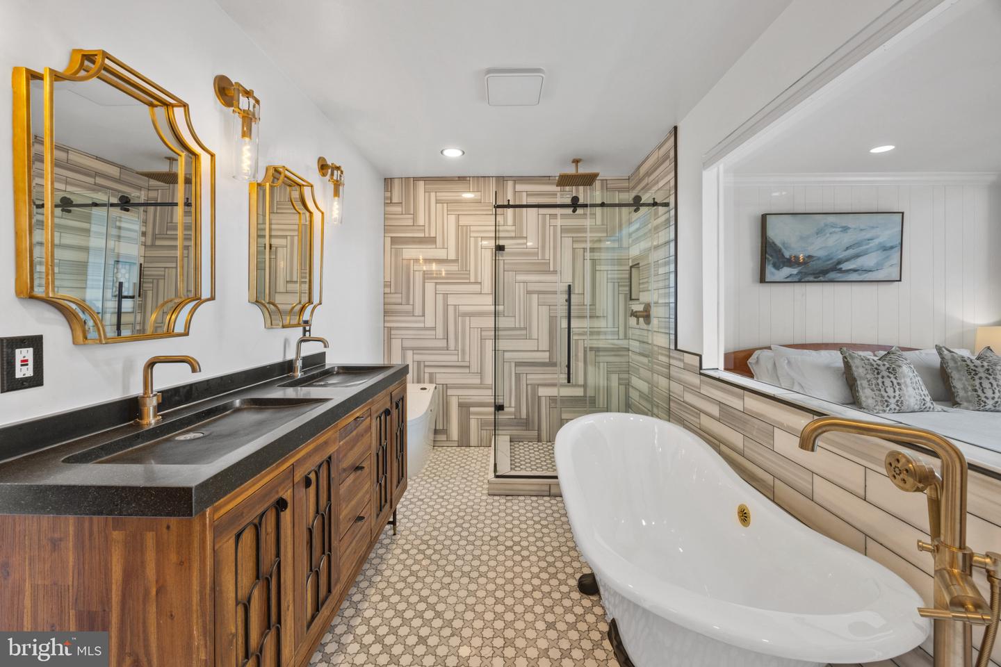 3905 BELLE RIVE TER, ALEXANDRIA, Virginia 22309, 4 Bedrooms Bedrooms, ,3 BathroomsBathrooms,Residential,For sale,3905 BELLE RIVE TER,VAFX2246578 MLS # VAFX2246578