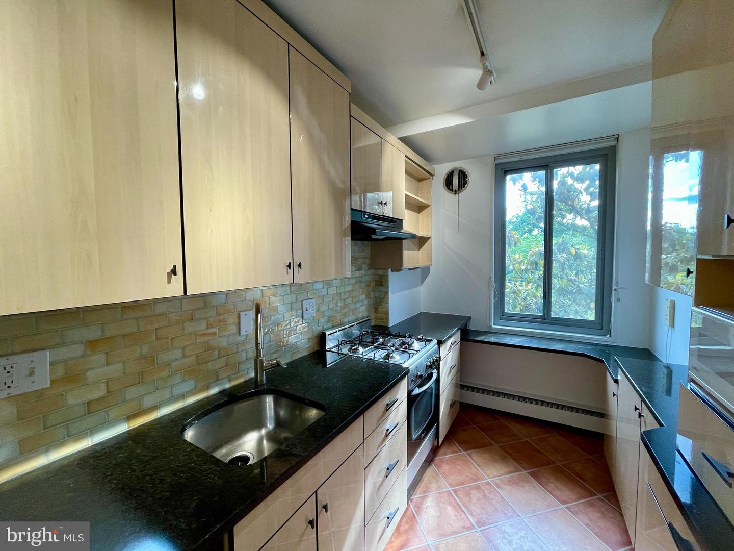 4200 CATHEDRAL AVE NW #918, WASHINGTON, District Of Columbia 20016, 1 Bedroom Bedrooms, ,1 BathroomBathrooms,Residential,For sale,4200 CATHEDRAL AVE NW #918,DCDC2205026 MLS # DCDC2205026