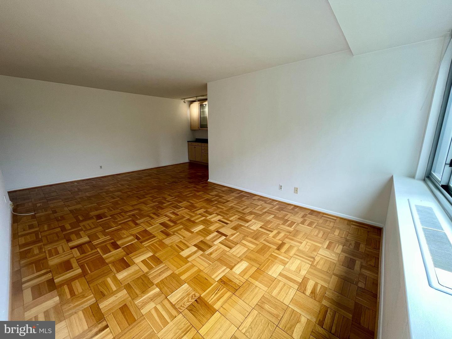 4200 CATHEDRAL AVE NW #918, WASHINGTON, District Of Columbia 20016, 1 Bedroom Bedrooms, ,1 BathroomBathrooms,Residential,For sale,4200 CATHEDRAL AVE NW #918,DCDC2205026 MLS # DCDC2205026