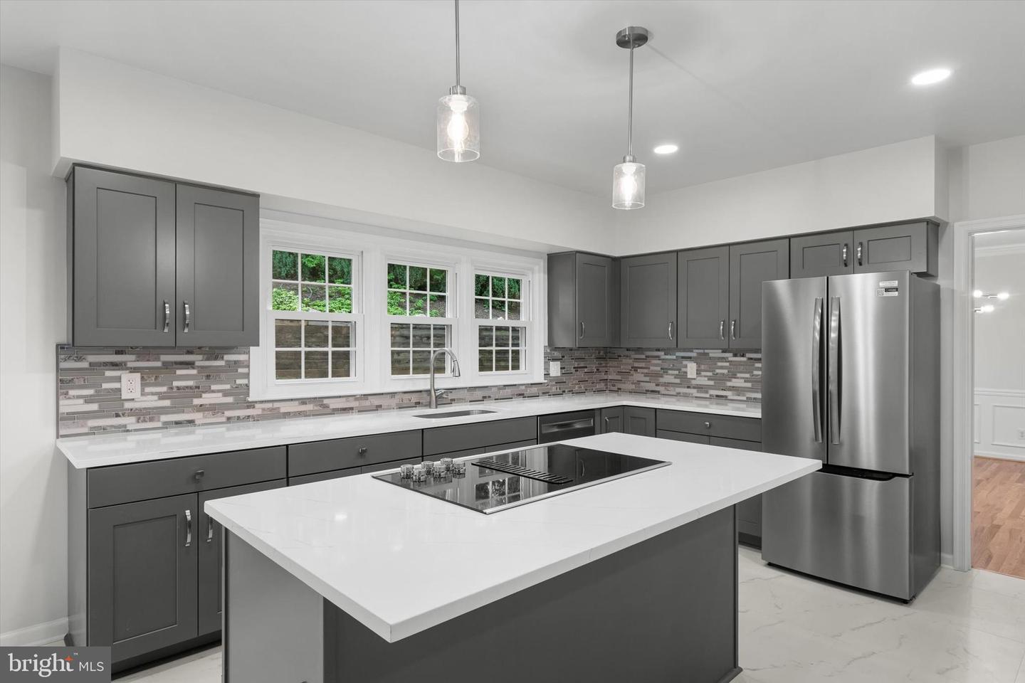 9702 CYMBAL DR, VIENNA, Virginia 22182, 4 Bedrooms Bedrooms, ,3 BathroomsBathrooms,Residential,For sale,9702 CYMBAL DR,VAFX2246734 MLS # VAFX2246734