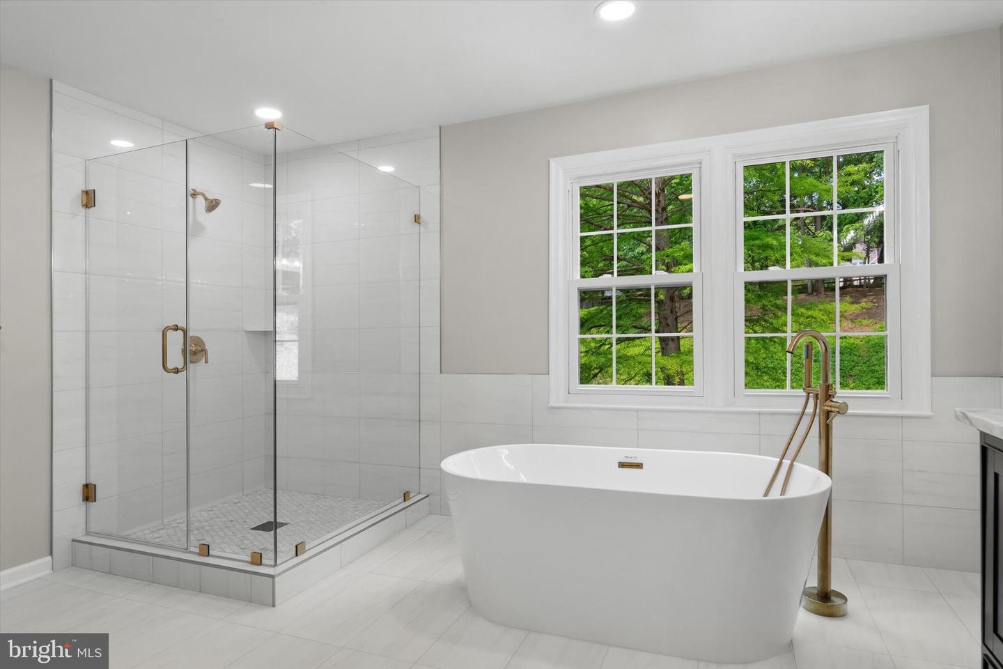 9702 CYMBAL DR, VIENNA, Virginia 22182, 4 Bedrooms Bedrooms, ,3 BathroomsBathrooms,Residential,For sale,9702 CYMBAL DR,VAFX2246734 MLS # VAFX2246734