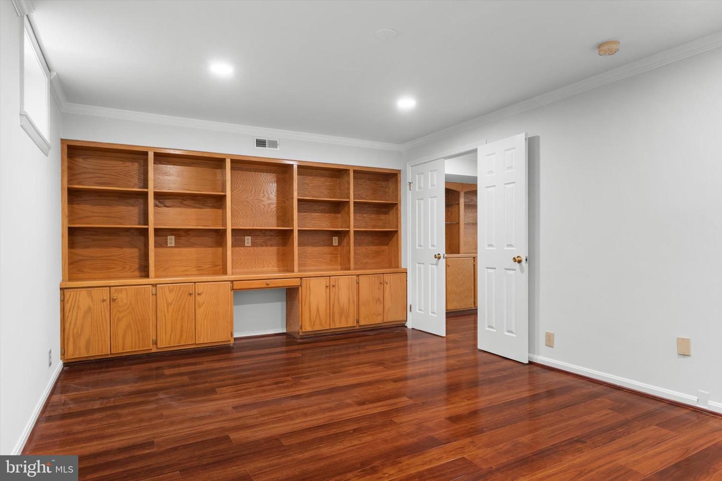9702 CYMBAL DR, VIENNA, Virginia 22182, 4 Bedrooms Bedrooms, ,3 BathroomsBathrooms,Residential,For sale,9702 CYMBAL DR,VAFX2246734 MLS # VAFX2246734