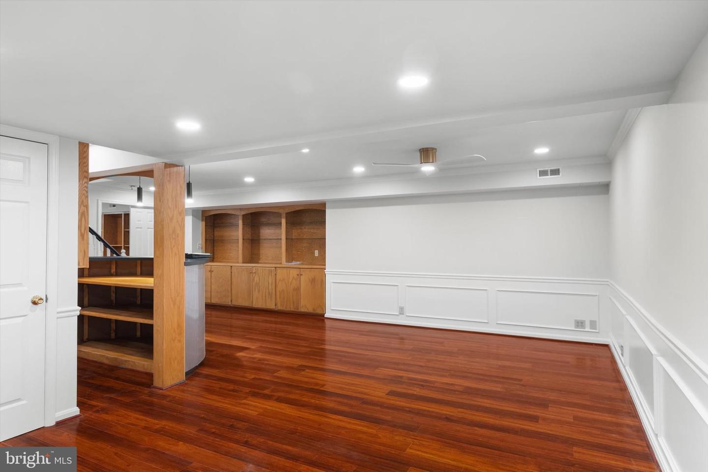 9702 CYMBAL DR, VIENNA, Virginia 22182, 4 Bedrooms Bedrooms, ,3 BathroomsBathrooms,Residential,For sale,9702 CYMBAL DR,VAFX2246734 MLS # VAFX2246734