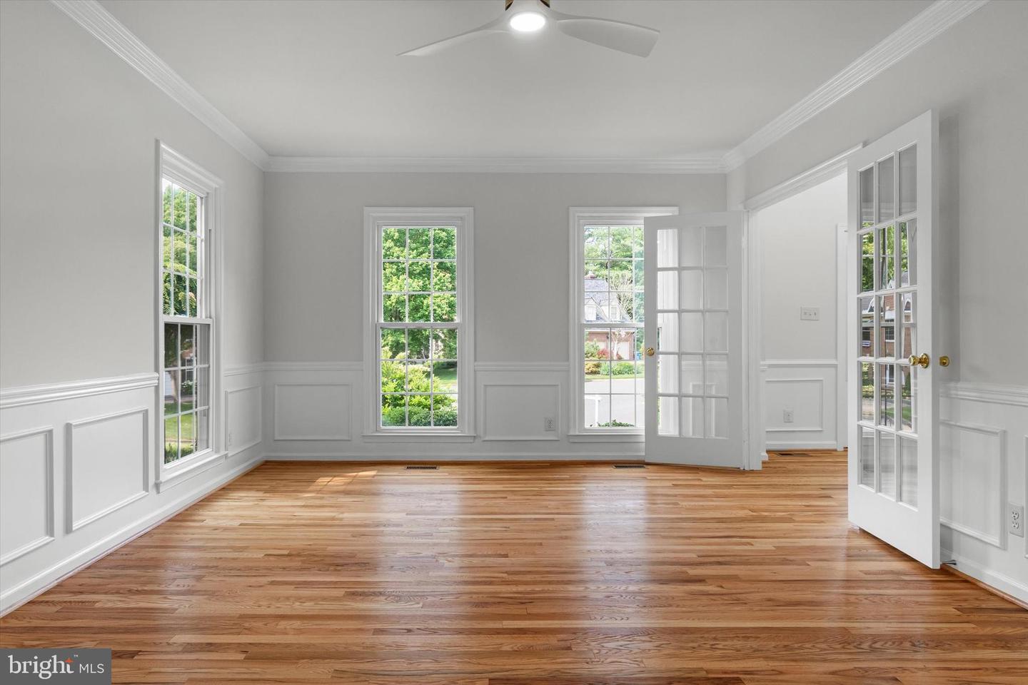 9702 CYMBAL DR, VIENNA, Virginia 22182, 4 Bedrooms Bedrooms, ,3 BathroomsBathrooms,Residential,For sale,9702 CYMBAL DR,VAFX2246734 MLS # VAFX2246734