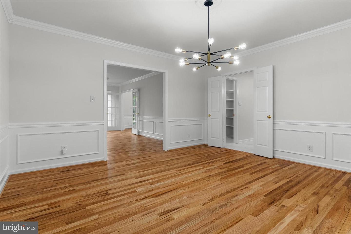 9702 CYMBAL DR, VIENNA, Virginia 22182, 4 Bedrooms Bedrooms, ,3 BathroomsBathrooms,Residential,For sale,9702 CYMBAL DR,VAFX2246734 MLS # VAFX2246734
