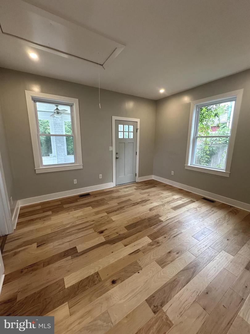2920 VISTA ST NE, WASHINGTON, District Of Columbia 20018, 3 Bedrooms Bedrooms, ,2 BathroomsBathrooms,Residential,For sale,2920 VISTA ST NE,DCDC2205110 MLS # DCDC2205110