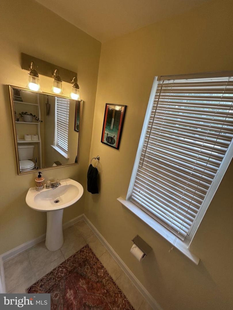 1836 THOMAS ST, RICHMOND, Virginia 23220, 3 Bedrooms Bedrooms, ,2 BathroomsBathrooms,Residential,For sale,1836 THOMAS ST,VARC2000696 MLS # VARC2000696