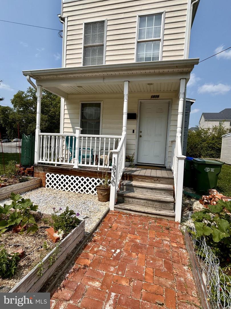 1836 THOMAS ST, RICHMOND, Virginia 23220, 3 Bedrooms Bedrooms, ,2 BathroomsBathrooms,Residential,For sale,1836 THOMAS ST,VARC2000696 MLS # VARC2000696