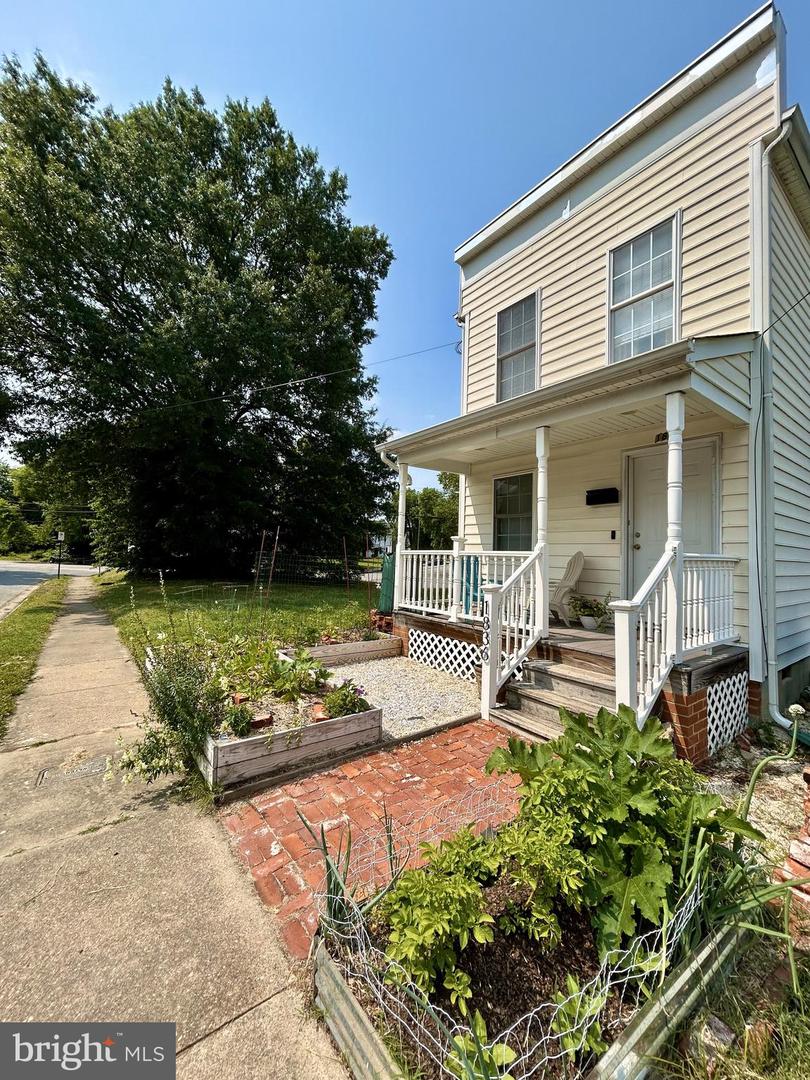 1836 THOMAS ST, RICHMOND, Virginia 23220, 3 Bedrooms Bedrooms, ,2 BathroomsBathrooms,Residential,For sale,1836 THOMAS ST,VARC2000696 MLS # VARC2000696